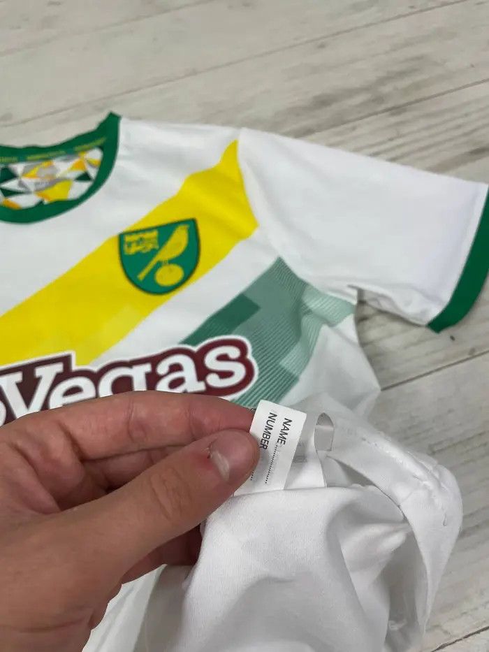 Errea NORWICH CITY 2018 2019 Jordan Rhodes #11 AWAY SHIRT JERSEY Size US M / EU 48-50 / 2 - 16 Thumbnail
