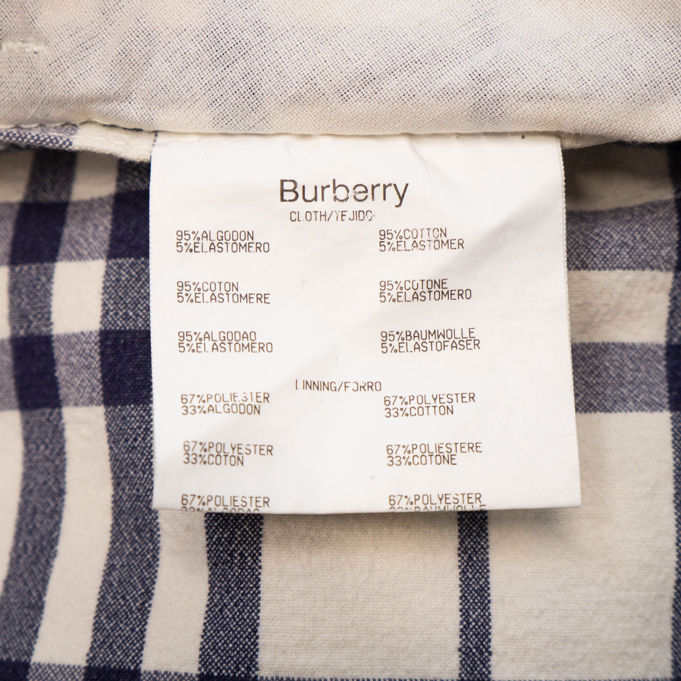 Burberry BURBERRY Check Monogram Women Shorts Vintage 00s Size 30" / US 8 / IT 44 - 9 Thumbnail
