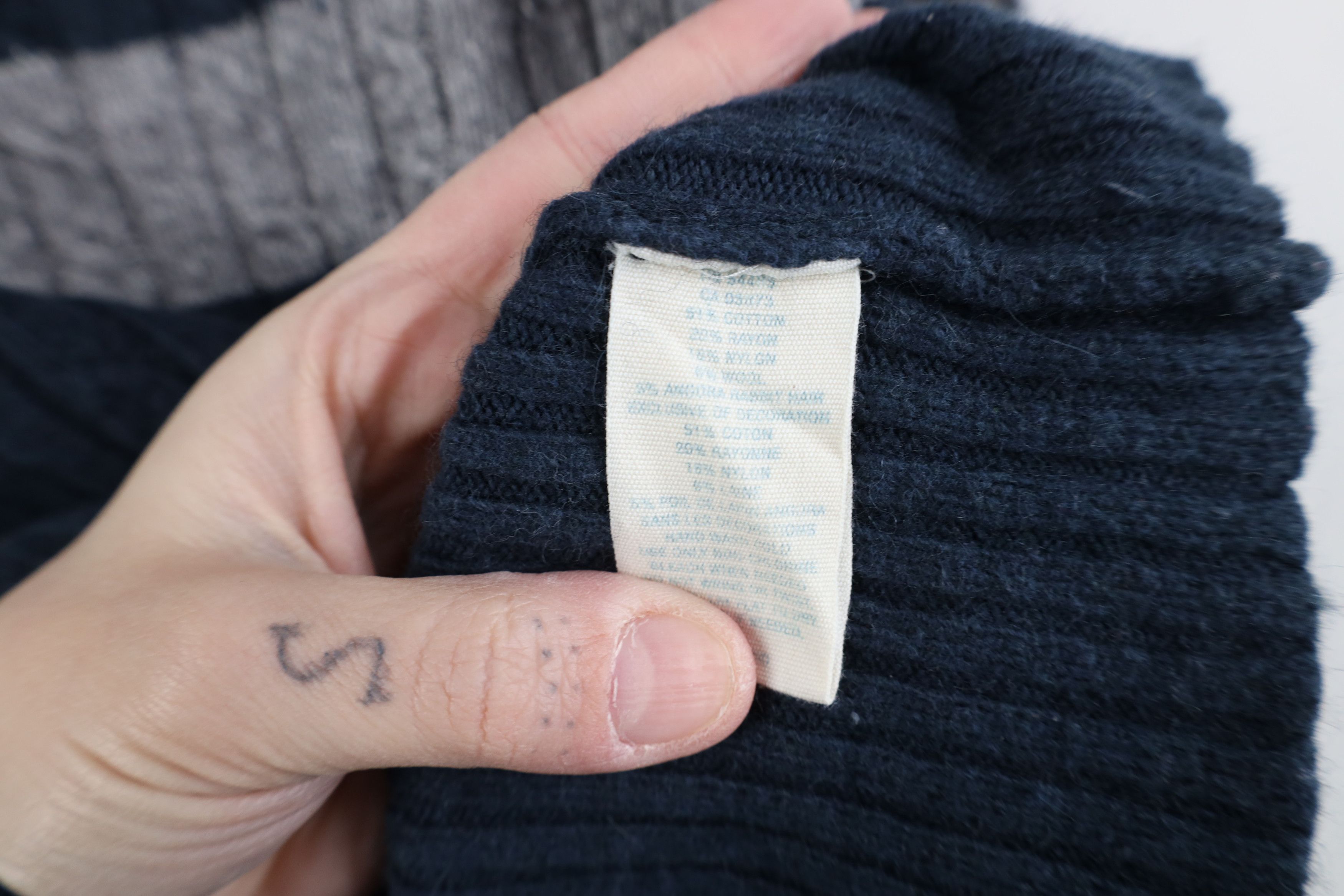 American Eagle Outfitters Vintage 90s Y2K American Eagle Wool Cable Knit Sweater Size M / US 6-8 / IT 42-44 - 8 Thumbnail