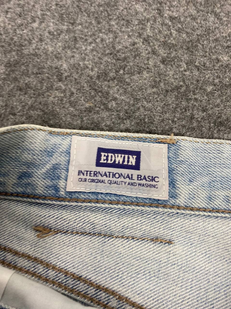 Edwin edwin light wash denim nice design Size US 33 - 12 Thumbnail