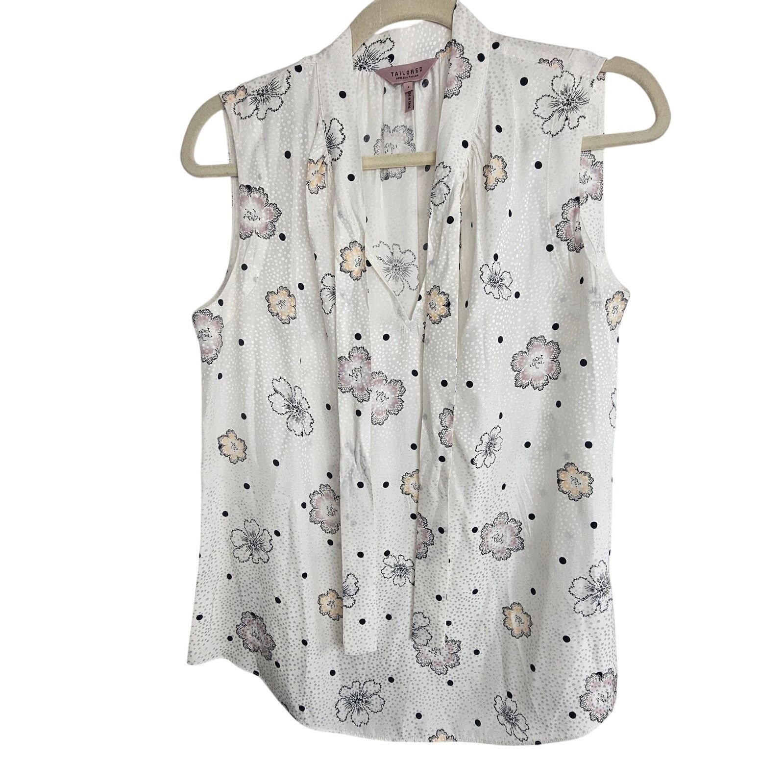 Rebecca Taylor Rebecca Taylor Floral Silk Top Size 4 Quiet Luxury Designer Size S / US 4 / IT 40 - 1 Thumbnail