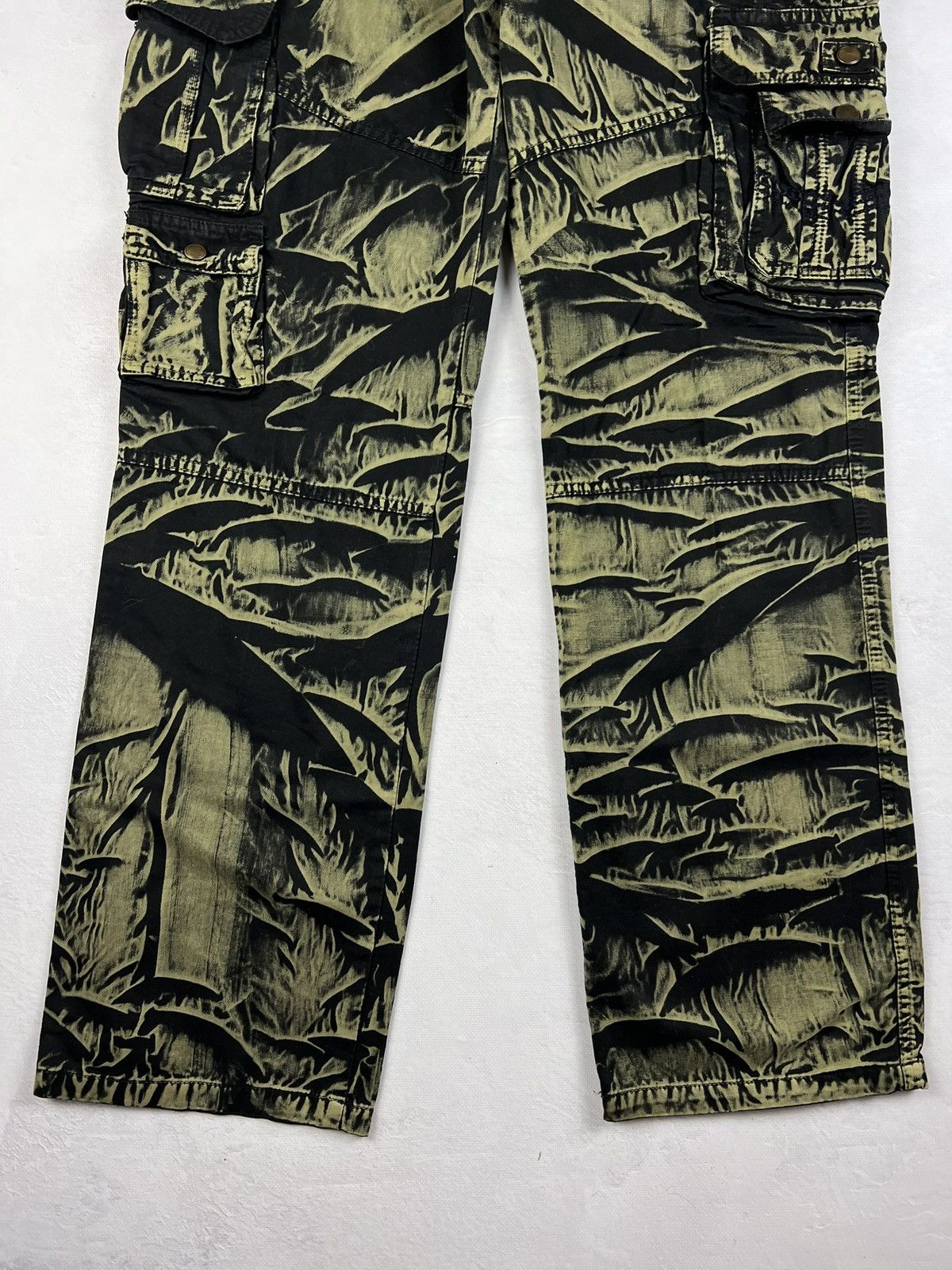 Japanese Brand × Le Grande Bleu (L.G.B.) × Vintage 00s Distressed Cargo Pants Japanese Grunge If9was6 LGB Style Size US 36 / EU 52 - 6 Thumbnail