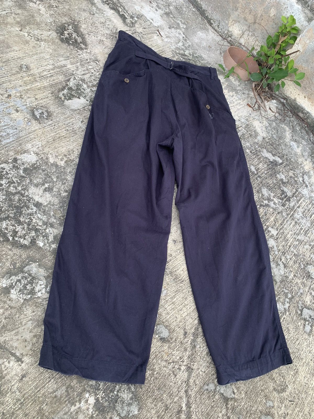 Japanese Brand Steal 🔥 baggy Niko and buckle back double knee loose pants Size US 33 - 9 Thumbnail