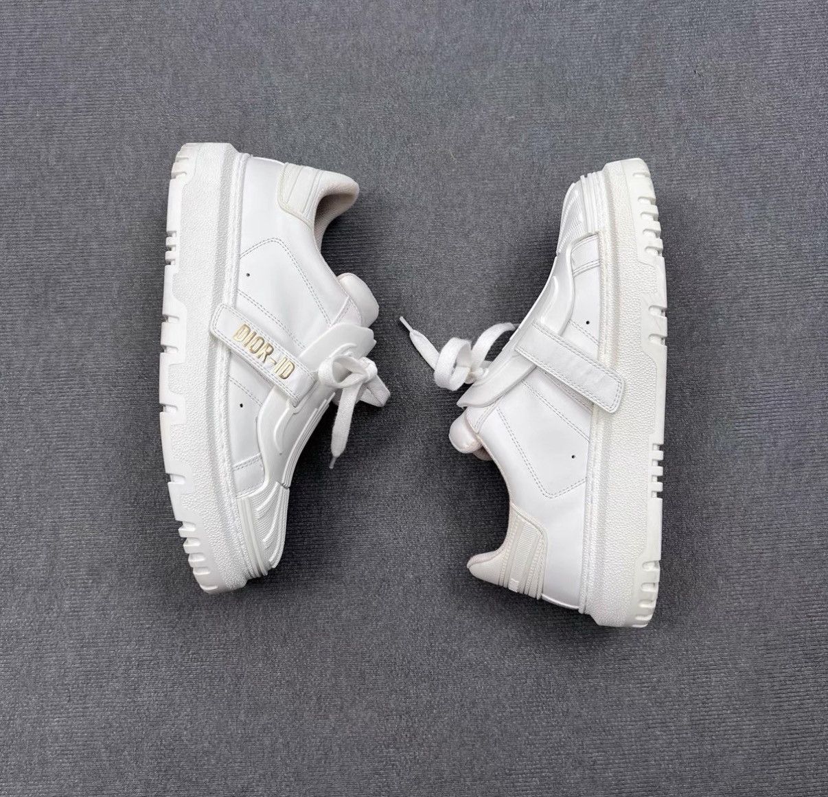 Dior DIOR ID White Low-Top Foil Print Logo Shell Toe Sneakers Size US 7 / IT 37 - 3 Thumbnail