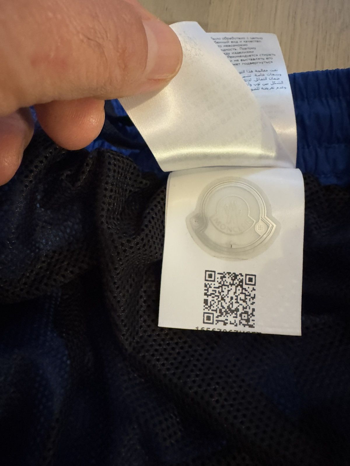 Moncler MONCLER SHORTS marked size 54 SEE REAL MEASUREMENTS IN PHOTO Size US 36 / EU 52 - 13 Thumbnail