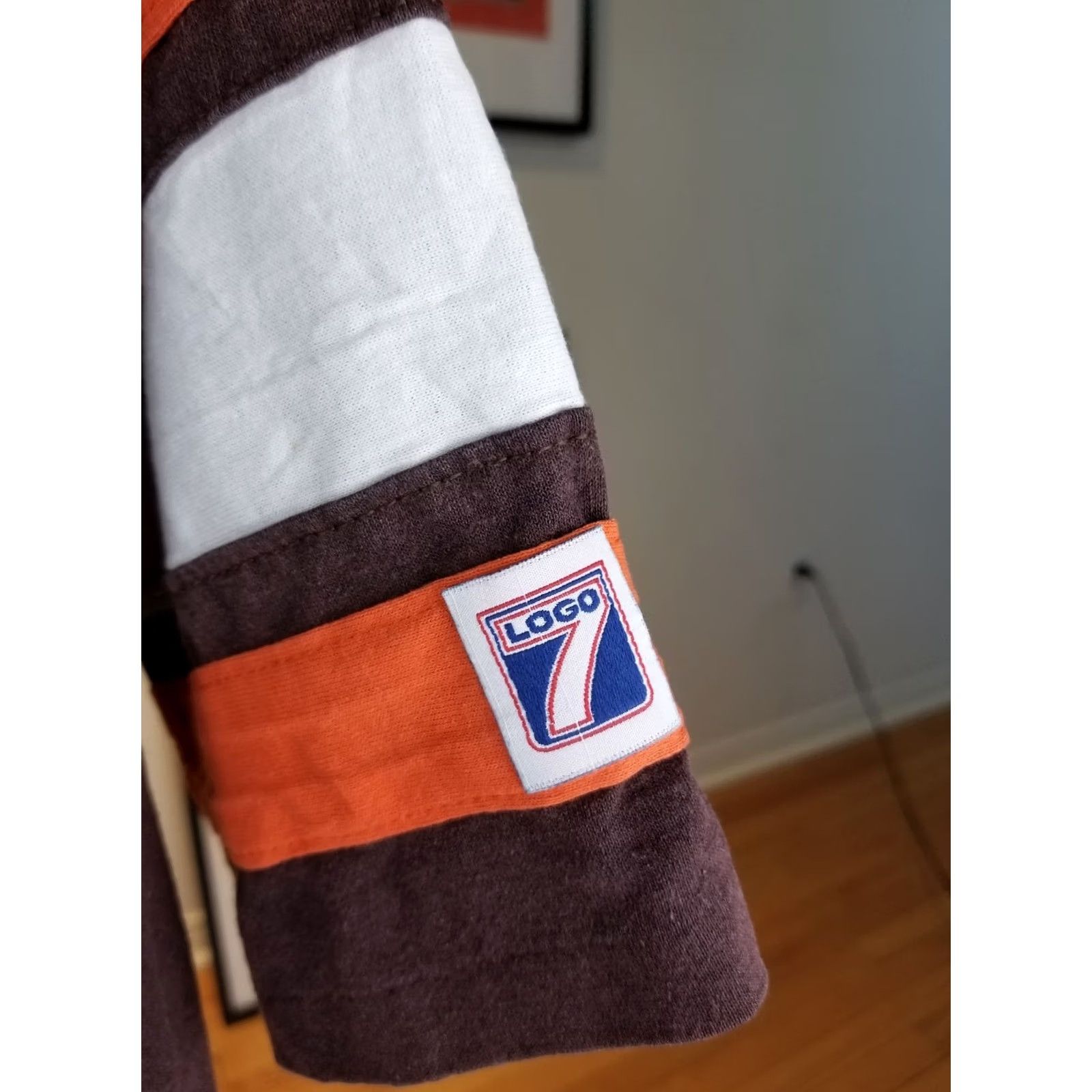 Logo 7 VINTAGE 89' BROWNS CLEVELAND AFC CENTRAL CHAMPIONS LOGO 7 NFL T-SHIRT SZ MEDIUM MEN'S BROWN Size US M / EU 48-50 / 2 - 3 Thumbnail