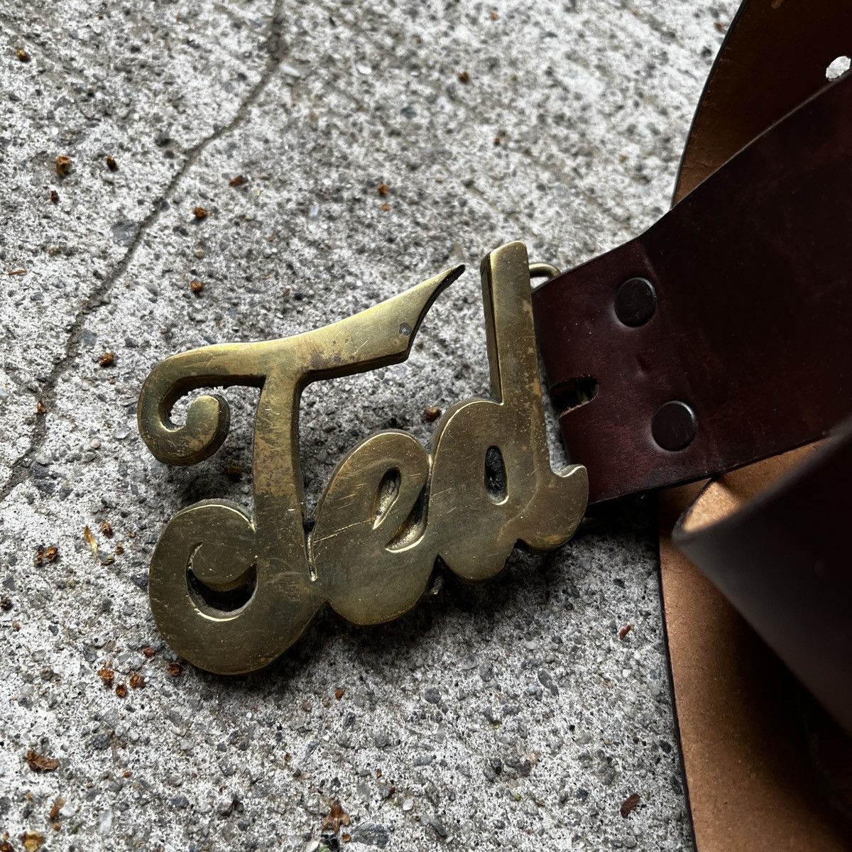 Vintage Vintage Ted Solid Brass Buckle Brown Leather Belt L/XL 70's Size ONE SIZE - 2 Thumbnail