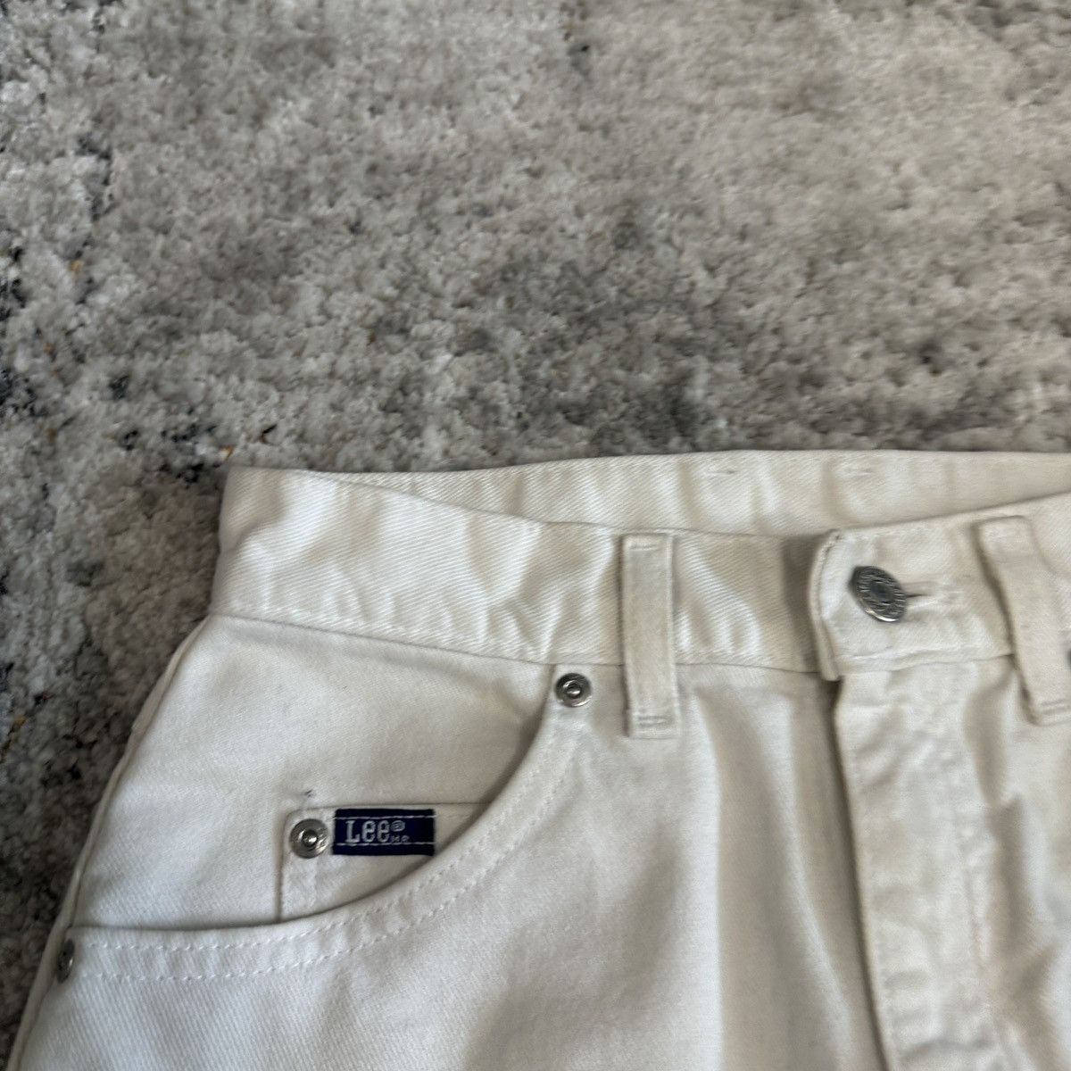 Lee × Vintage Vintage 90s Lee wide leg distressed cream jeans Size 26" / US 2 / IT 38 - 4 Thumbnail