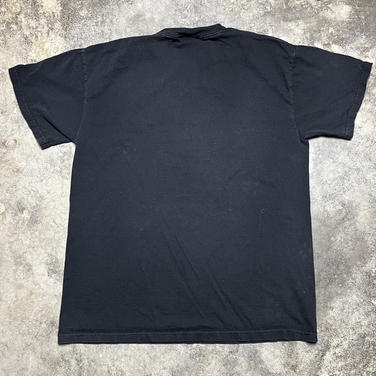 Vintage vintage distressed nwo wwe tshirt Size US XXL / EU 58 / 5 - 2 Thumbnail