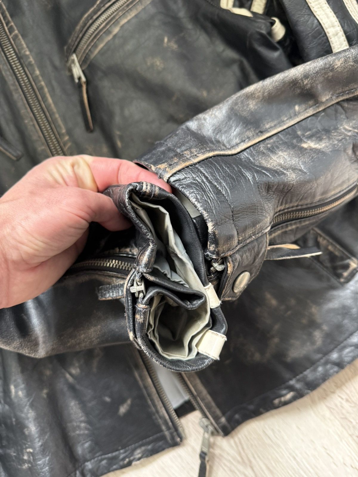 Energie Energie Distressed Leather Biker Jacket Y2K Moto Archive Size US L / EU 52-54 / 3 - 23 Thumbnail