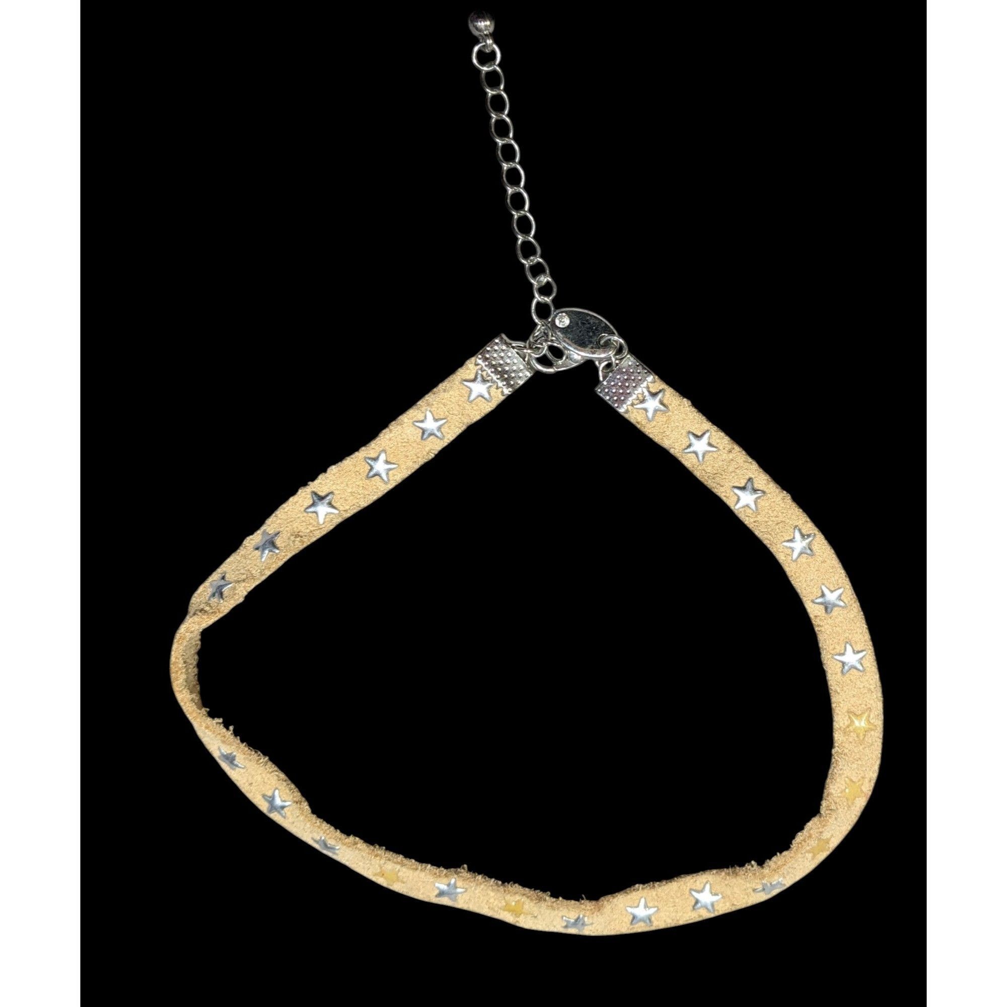 Other Festival Ready Tan Suede Star Choker Necklace Size ONE SIZE - 1 Thumbnail