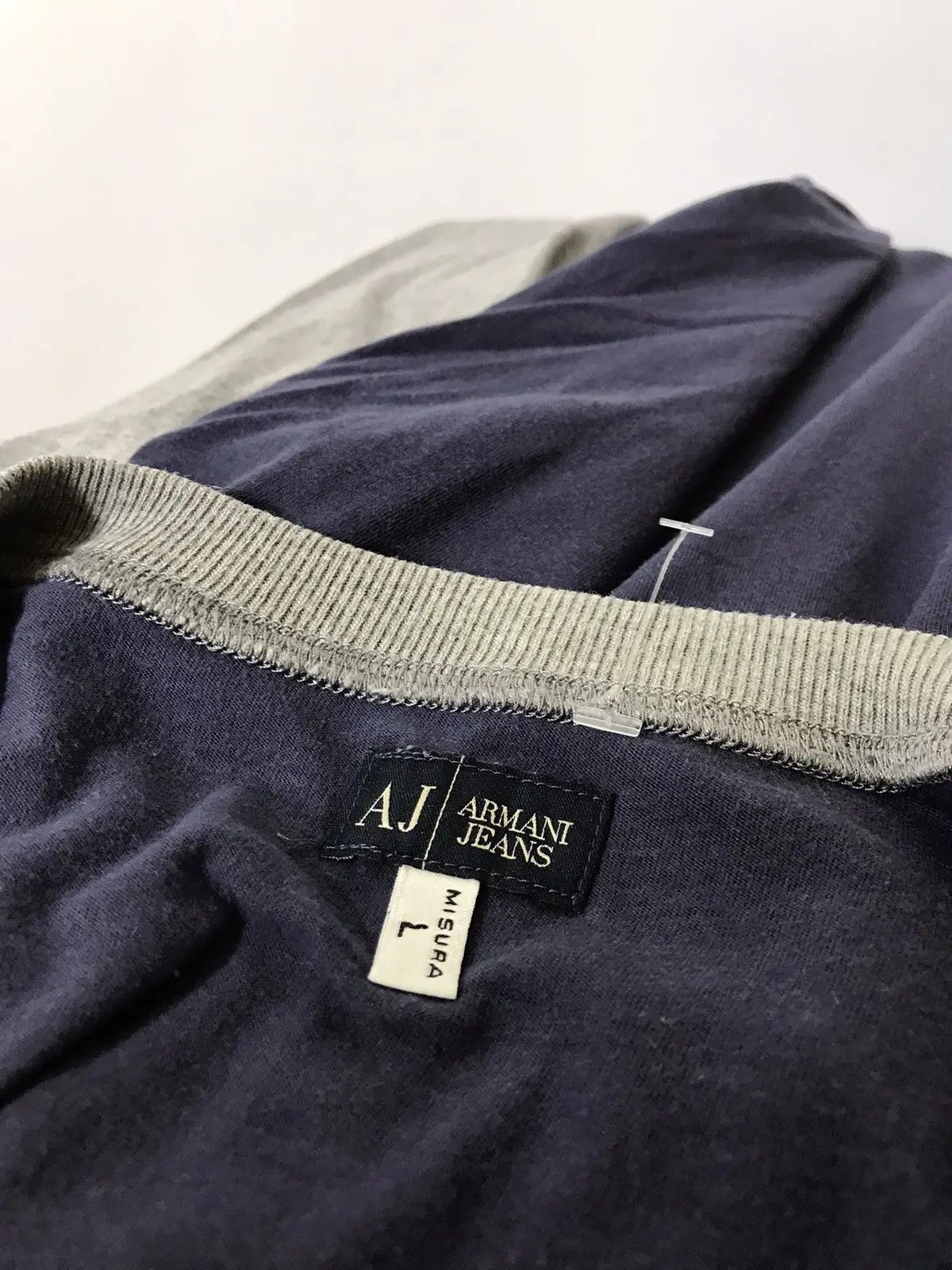 Armani Armani Jeans long sleeve t-shirt size L Size US L / EU 52-54 / 3 - 3 Thumbnail