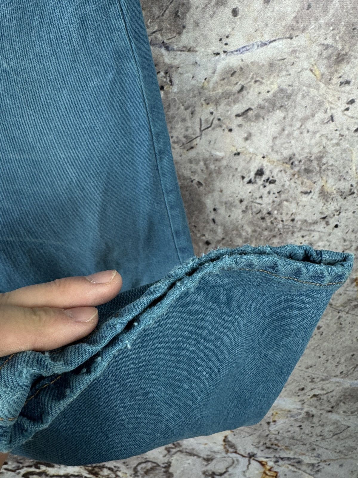 Calvin Klein Men’s Easy Fit Jeans Calvin Klein Vintage Size 14 Size US 34 / EU 50 - 8 Thumbnail
