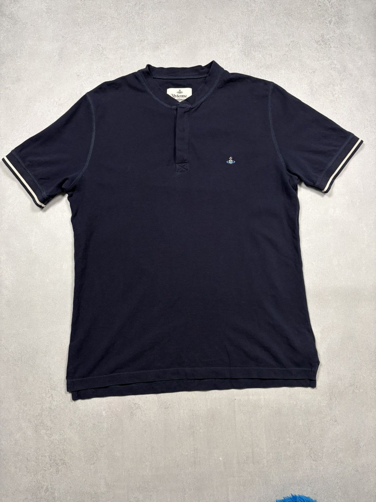 Vivienne Westwood Vivienne Westwood Orb Logo Button Up T-Shirt Navy Blue L Size US L / EU 52-54 / 3 - 1 Thumbnail