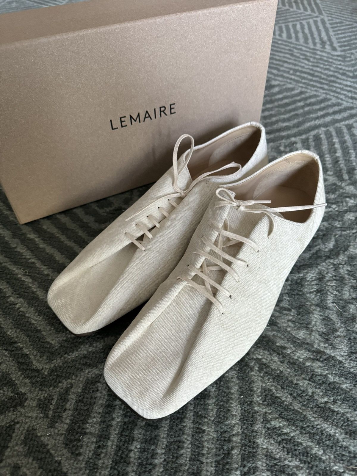 Lemaire Lemaire SOURIS CLASSIC DERBIES DIRTY WHITE EU42 US 9 Size US 9 / EU 42 - 7 Thumbnail