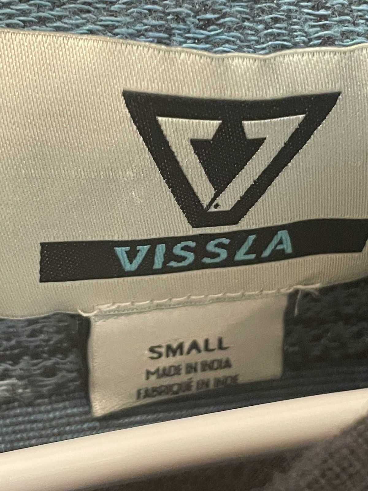 Vissla VissLA T shirt in wonderful condition Size US S / EU 44-46 / 1 - 2 Thumbnail