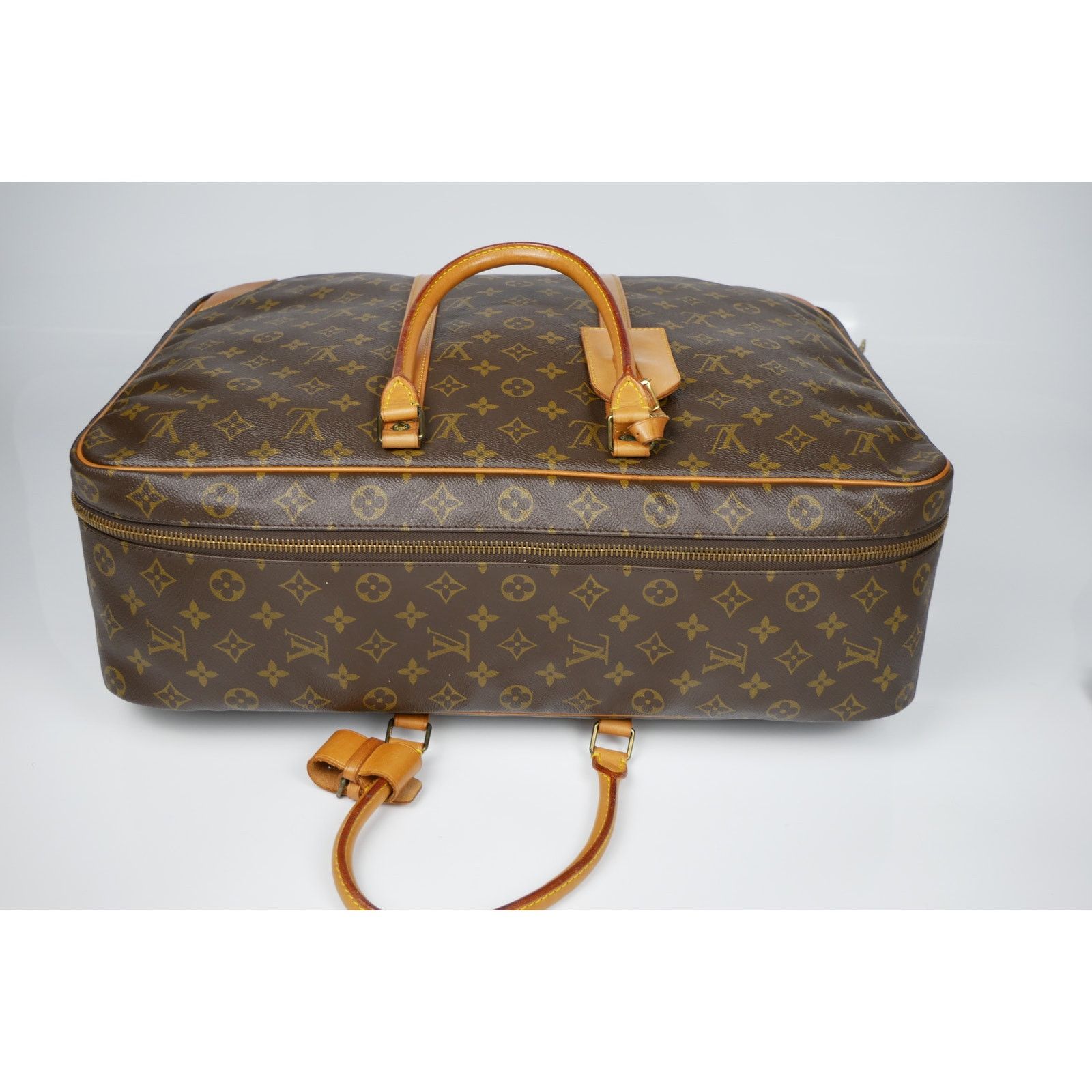 Louis Vuitton Louis Vuitton Monogram Canvas Sirius Soft Suitcase Size ONE SIZE - 8 Thumbnail