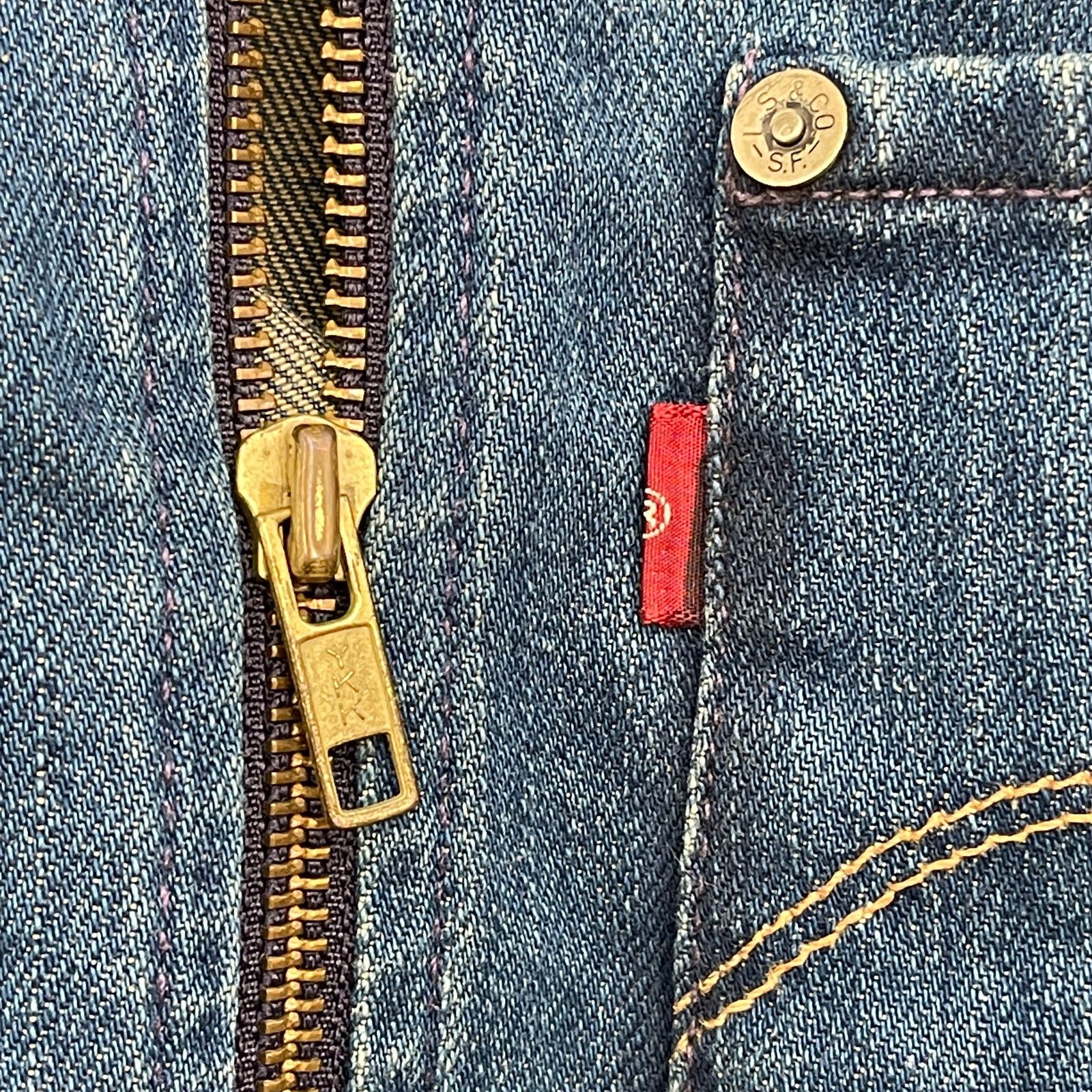 Levi's × Vintage Levi's Red Collection Bomber Denim Jacket Cropped Vintage Size M / US 6-8 / IT 42-44 - 4 Thumbnail