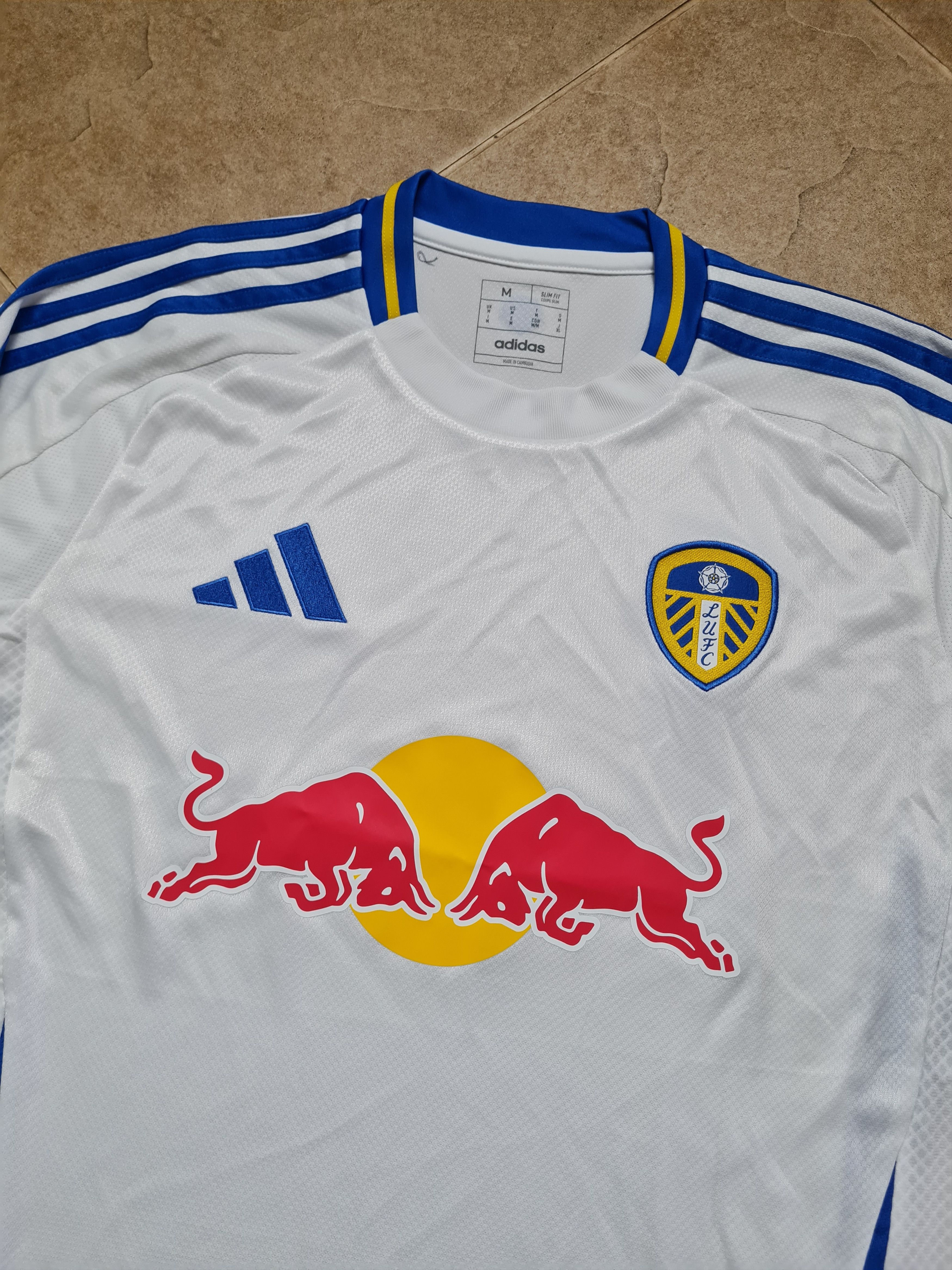 Jersey Leeds United Home Soccer Shirt 2024/2025 Adidas Sz M