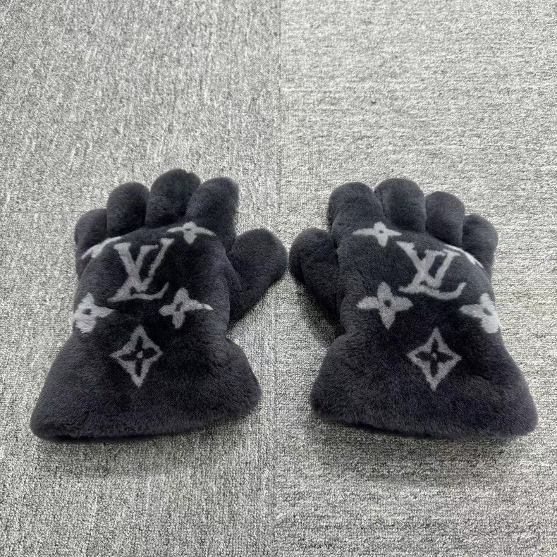 Louis Vuitton Louis Vuitton Bear Gloves With Monogram Design-zp-2507 Size ONE SIZE - 4 Thumbnail
