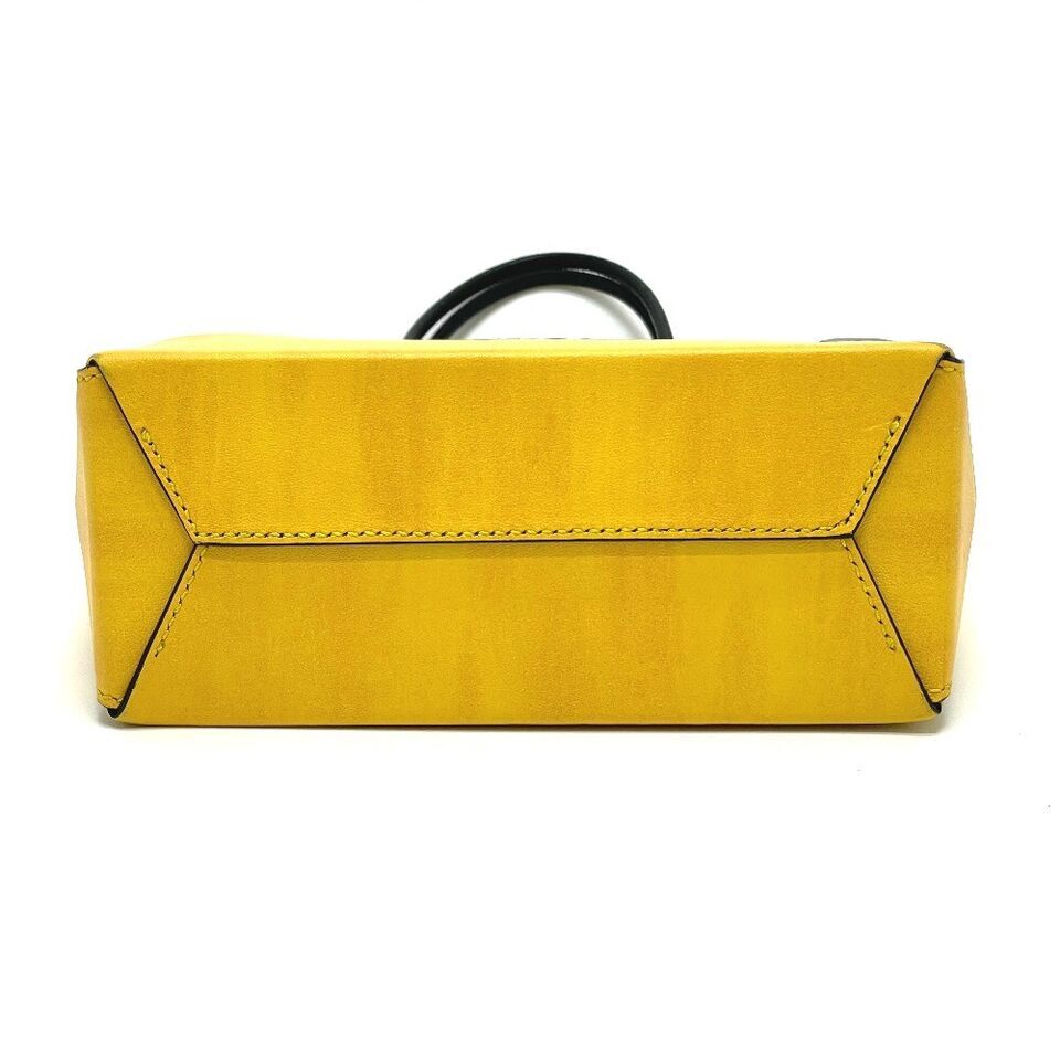 Fendi o1loc1c0824 Size: OS / Shopping Bag in Yellow Size ONE SIZE - 4 Thumbnail