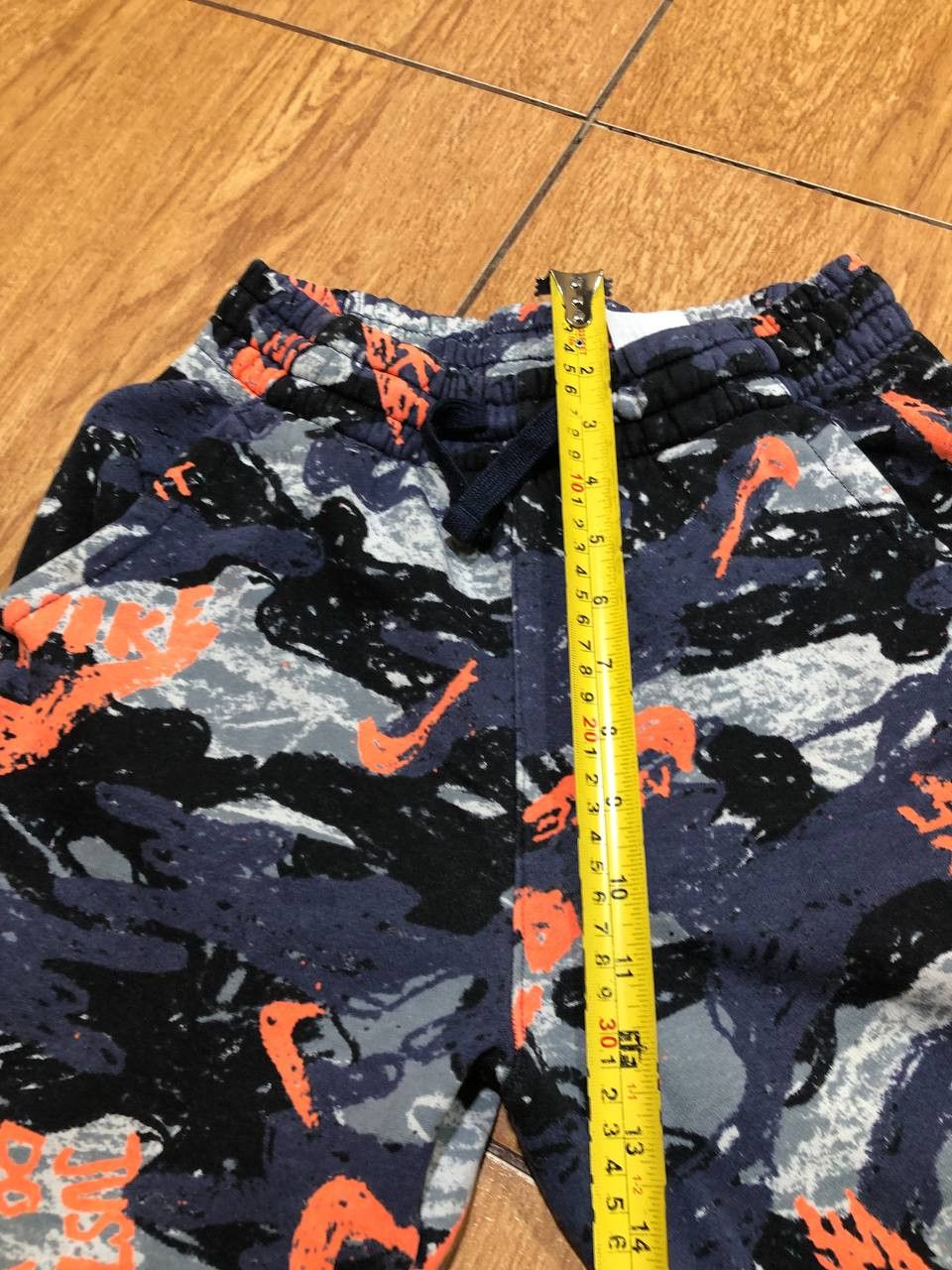 Nike Nike Boy's XL Joggers Club Fleece Navy Printed SWEATPANTS Size US 28 / EU 44 - 11 Thumbnail