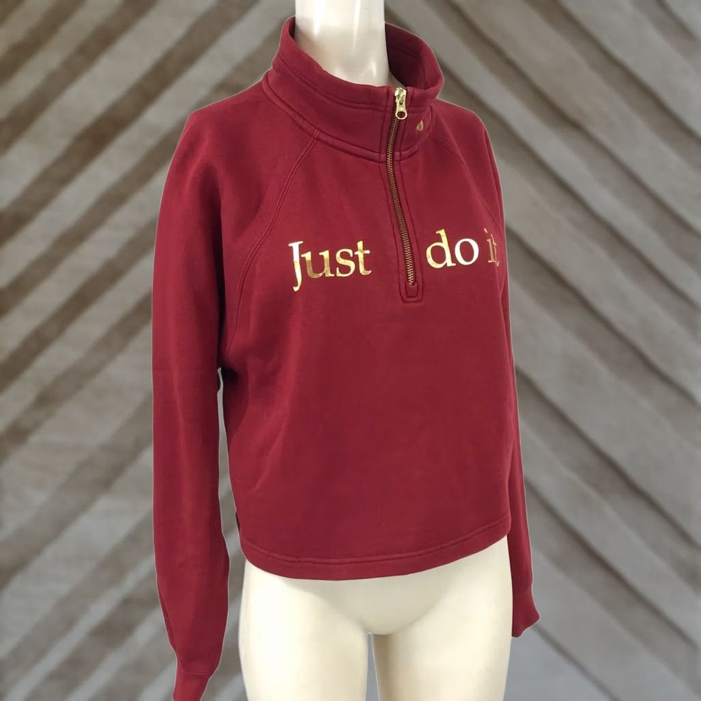 Nike NIKE Women's M BURGUNDY Just Do It 1/4 Zip Sweatshirt BV4990-677 Sweatshirt Women M Pullover Activewear Size M / US 6-8 / IT 42-44 - 1 Thumbnail