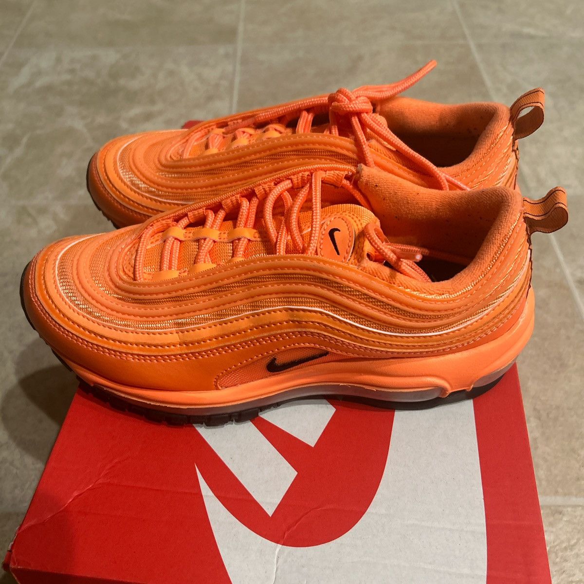 Nike City Special Los Angeles Nike Air Max 97 Size US 6 / EU 39 - 2 Thumbnail