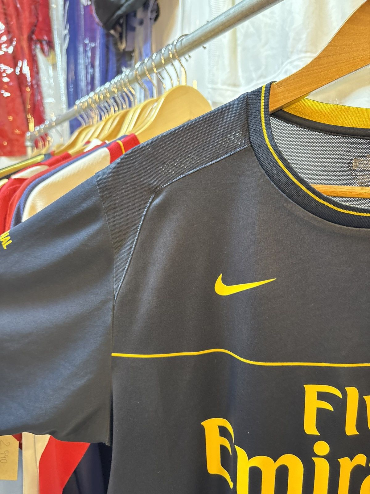 Nike 2007 Arsenal FC Training Kit Size US XL / EU 56 / 4 - 8 Thumbnail