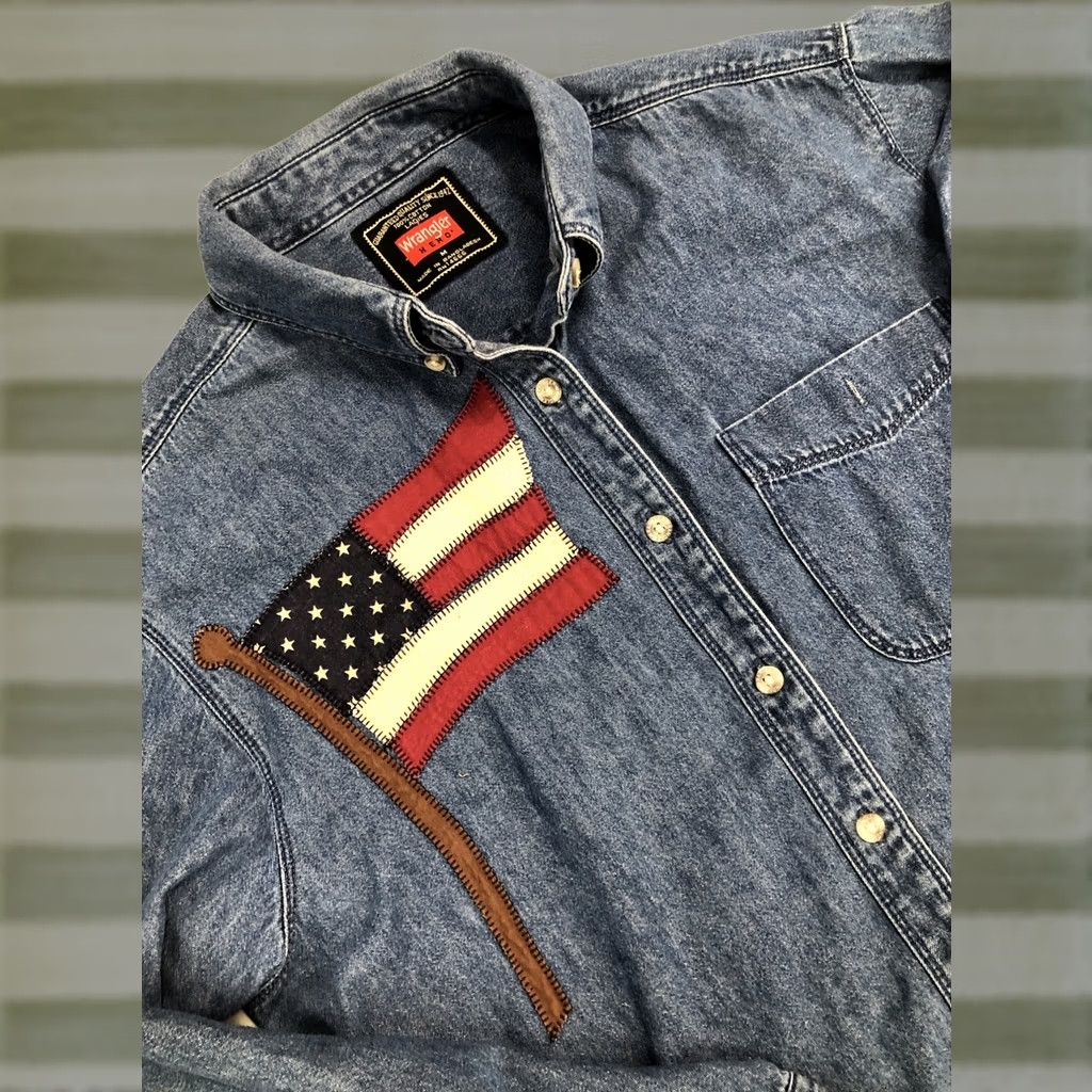 Wrangler VINTAGE Wrangler Hero L/S U.S. Flag Patriot Shirt Medium Men Red/White/Blue Denim Cotton Button-Up Collared Long Sleeve Size US M / EU 48-50 / 2 - 1 Thumbnail