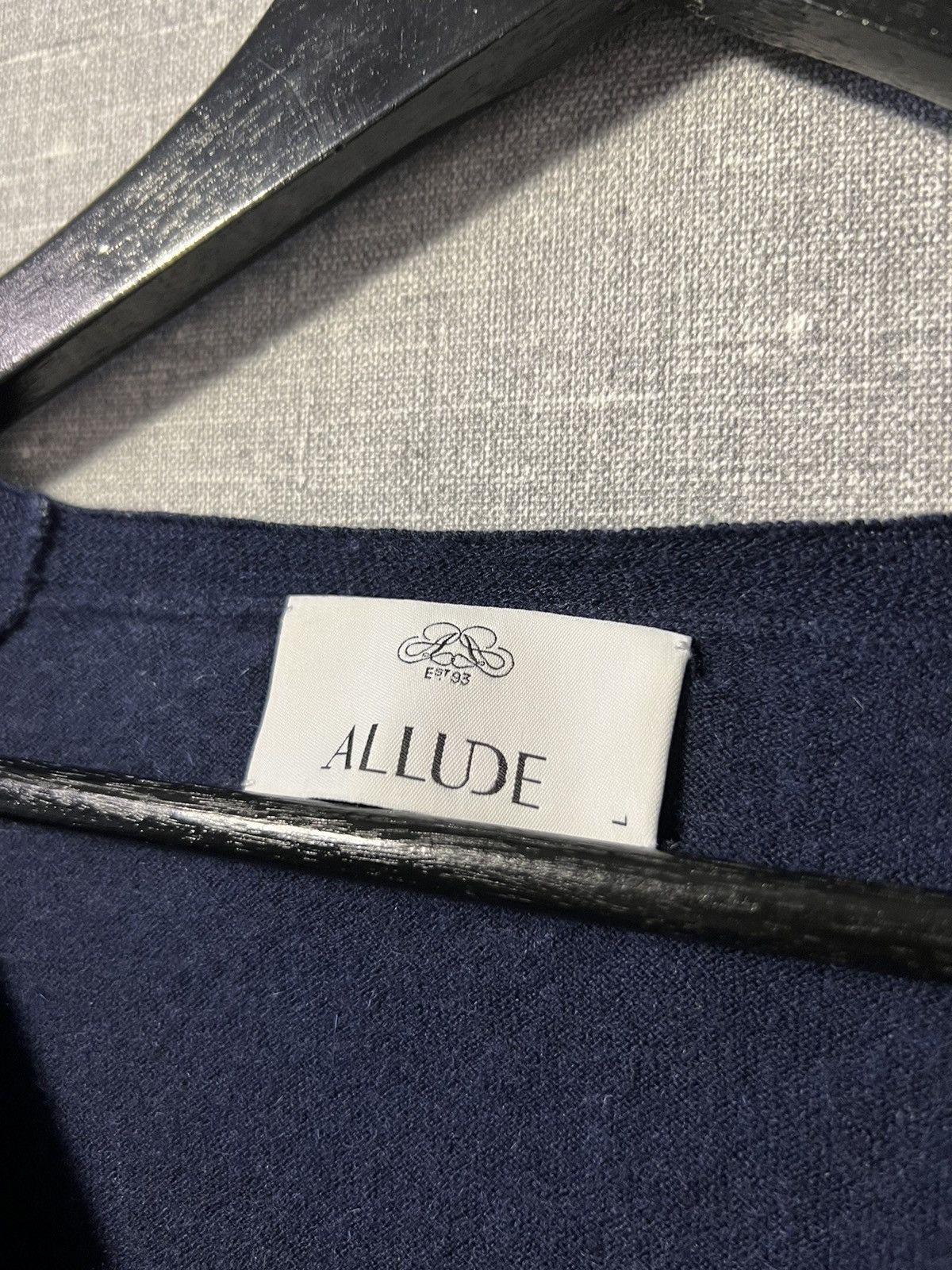 Allude Allude Cashmere Button Up Cardigan Short Sleeve Sweater Size L / US 10 / IT 46 - 4 Thumbnail
