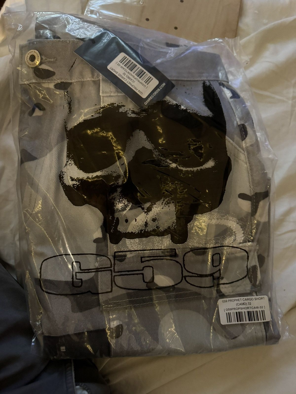 Thy kingdom come cargo shorts camo