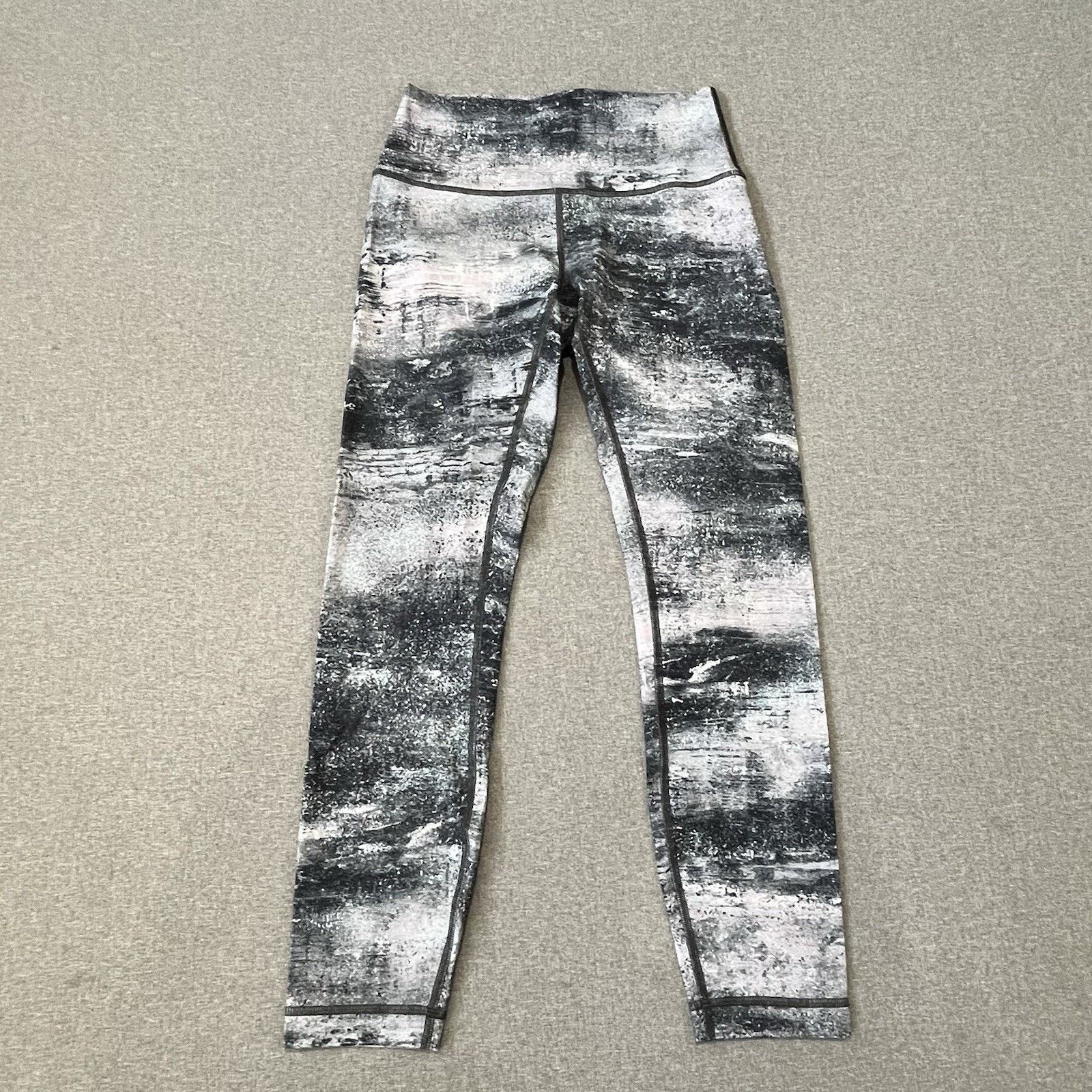 Lululemon Lululemon Women’s Wunder Under HR Tight F UHML Size 6 Size 28" / US 6 / IT 42 - 1 Thumbnail