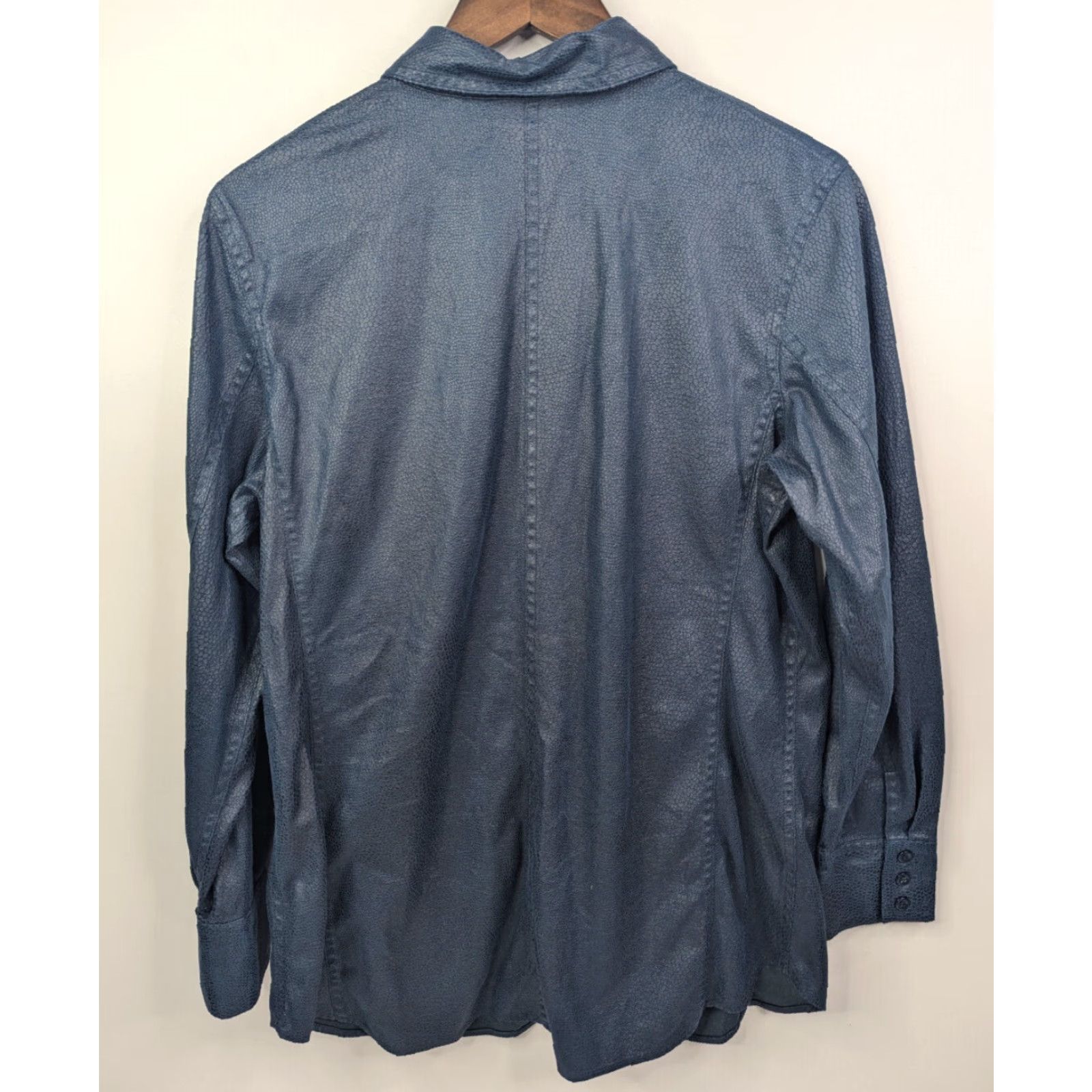 Vintage Chicos Shirt Womens L Teal Blue Faux Leather Long Sleeve Button-Up Size L / US 10 / IT 46 - 4 Thumbnail