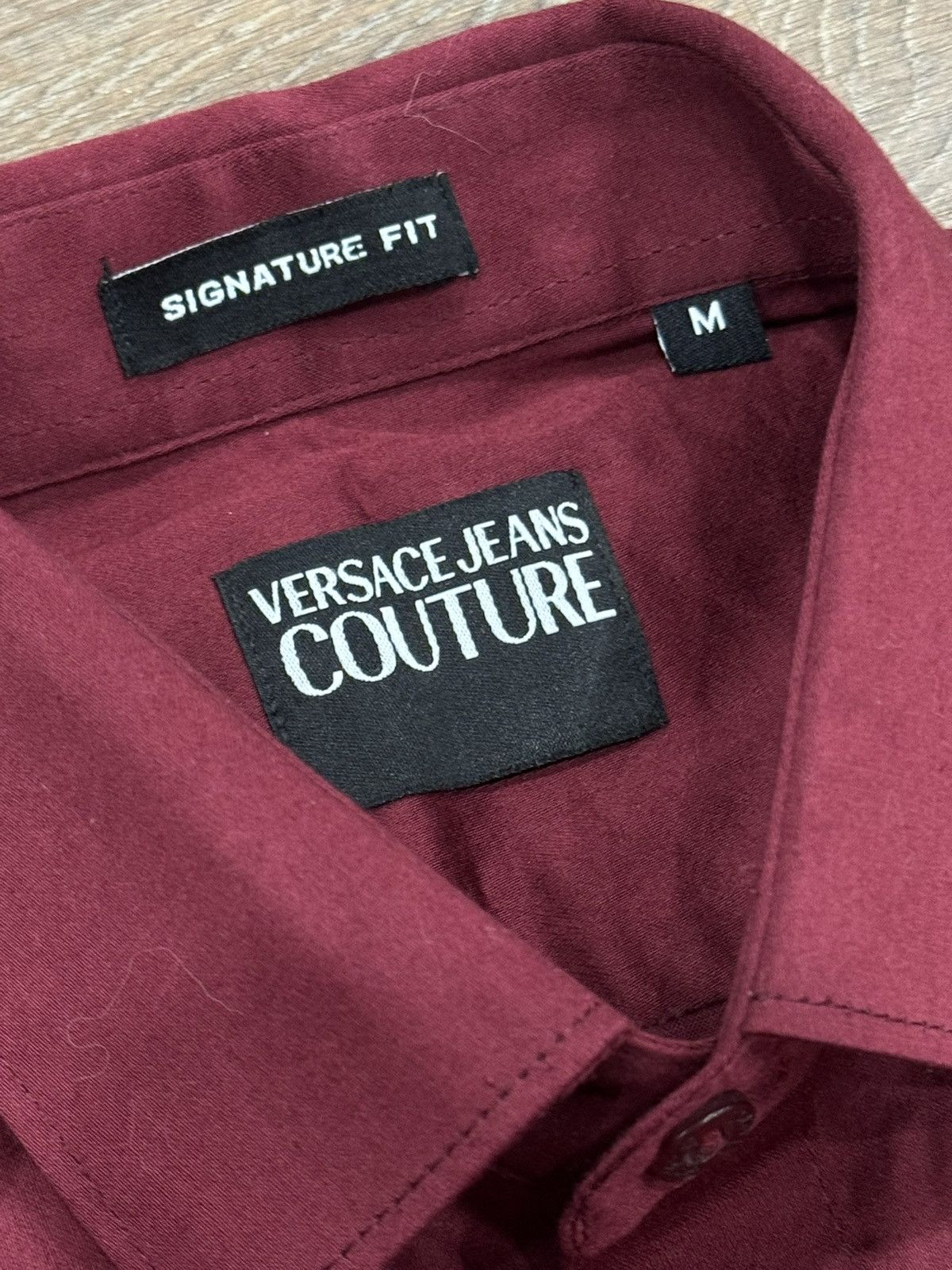 Versace Jeans Couture Versace Jeans Couture Medusa Head Embroidery Shirt Burgundy Size US M / EU 48-50 / 2 - 5 Thumbnail