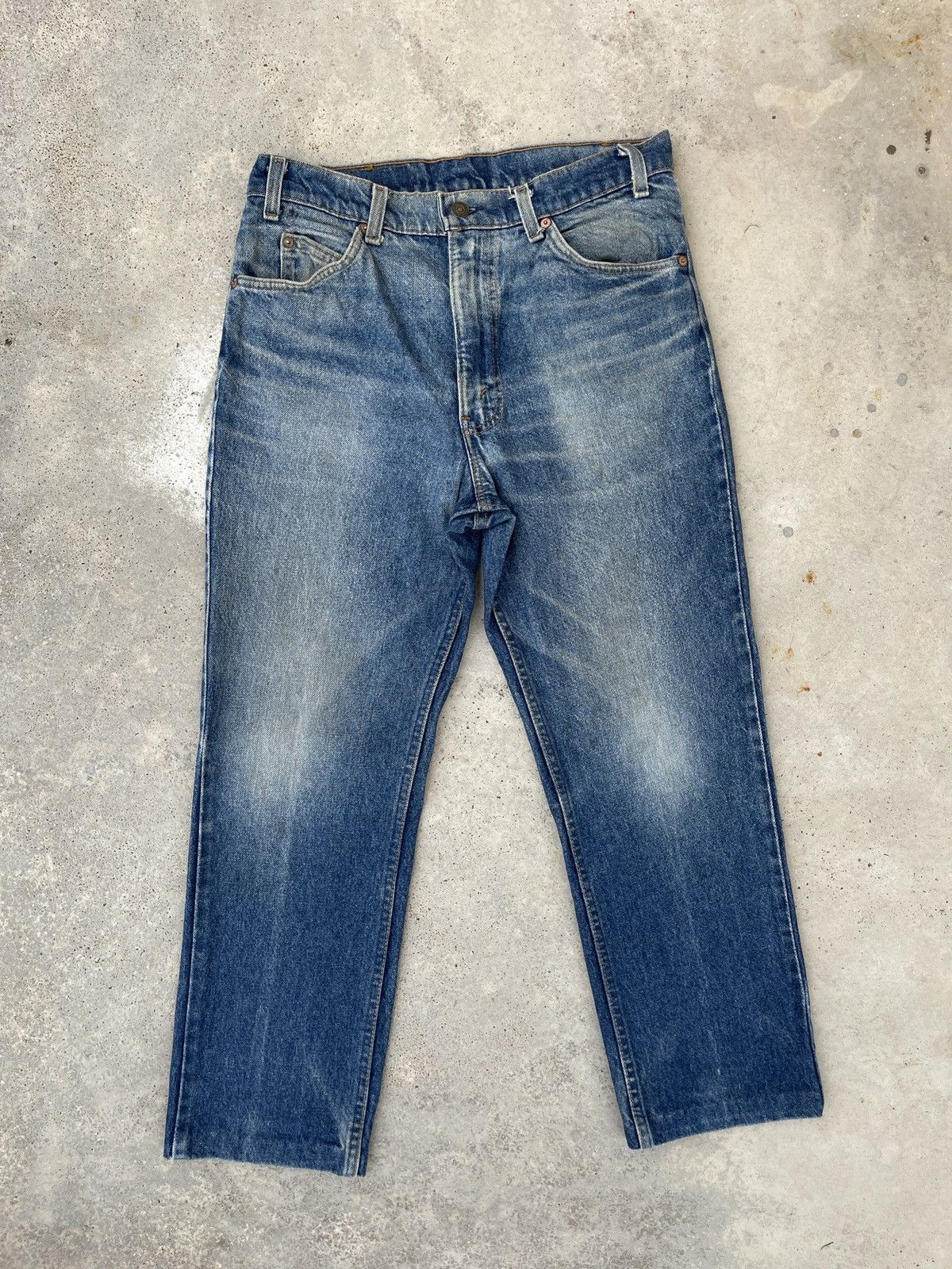 Levi's × Vintage Vintage Levi's Blue Faded Denim Jeans Size US 32 / EU 48 - 1 Thumbnail