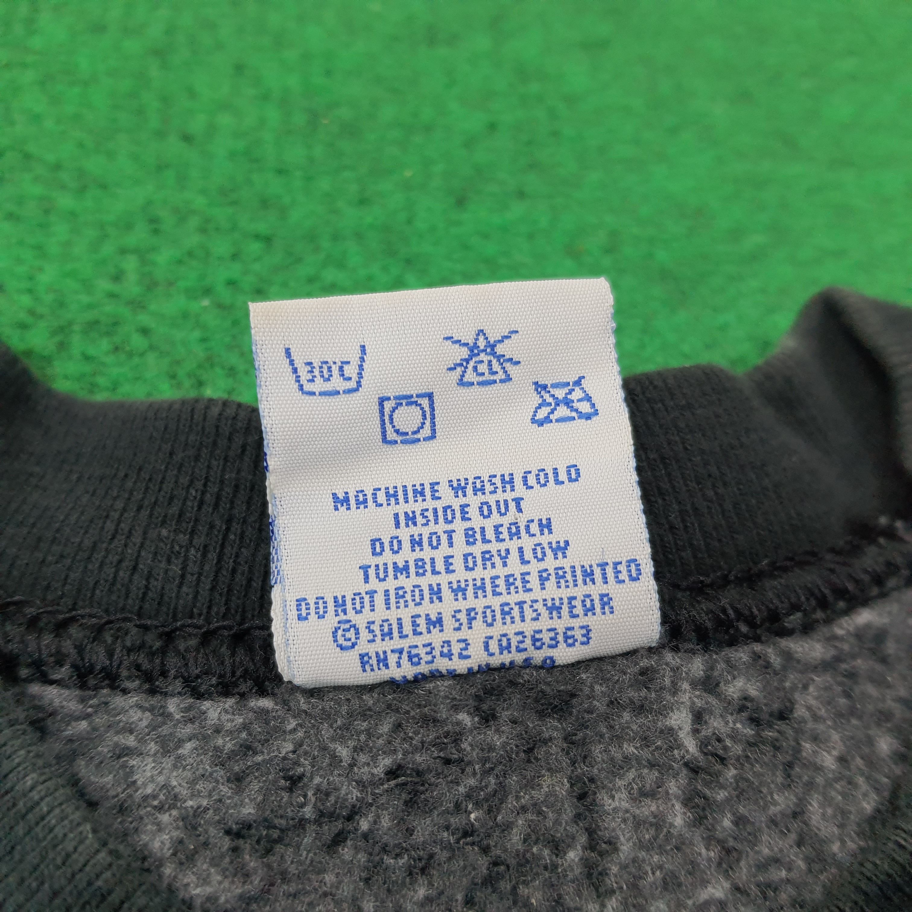 Salem Sportswear Vintage Dallas Cowboys 90s NFLP Sweatshirt C262N18 Size US L / EU 52-54 / 3 - 6 Thumbnail