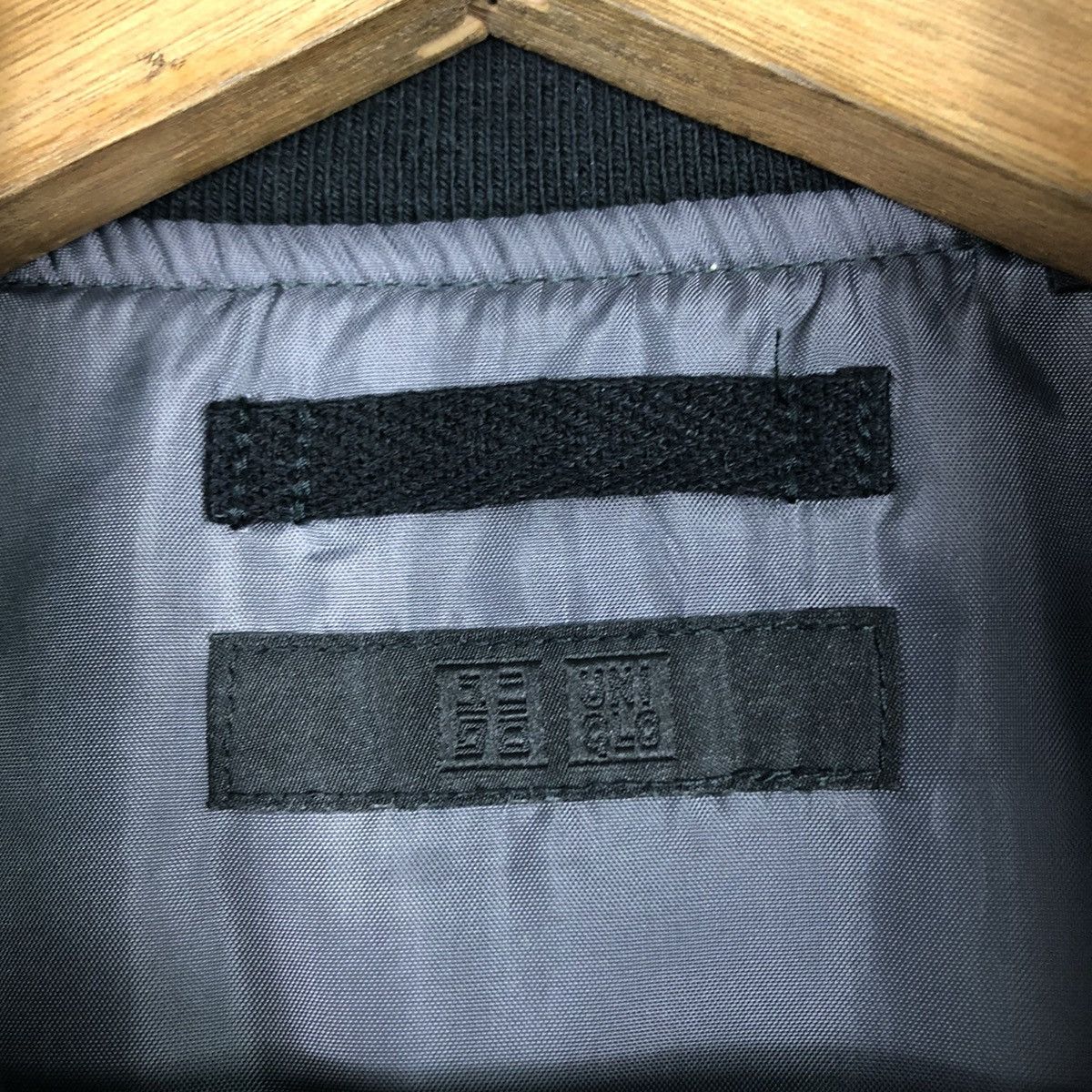 Japanese Brand 📌Vintage Nylon Bomber Jacket Uniqlo Japan Issey Miyake Size US M / EU 48-50 / 2 - 19 Thumbnail