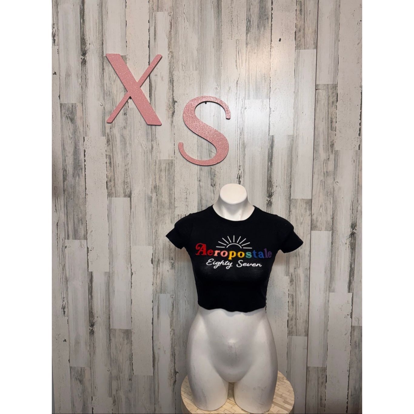 Aeropostale Aeropostale Black Rainbow Logo Crop Top XS Size XS / US 0-2 / IT 36-38 - 1 Thumbnail