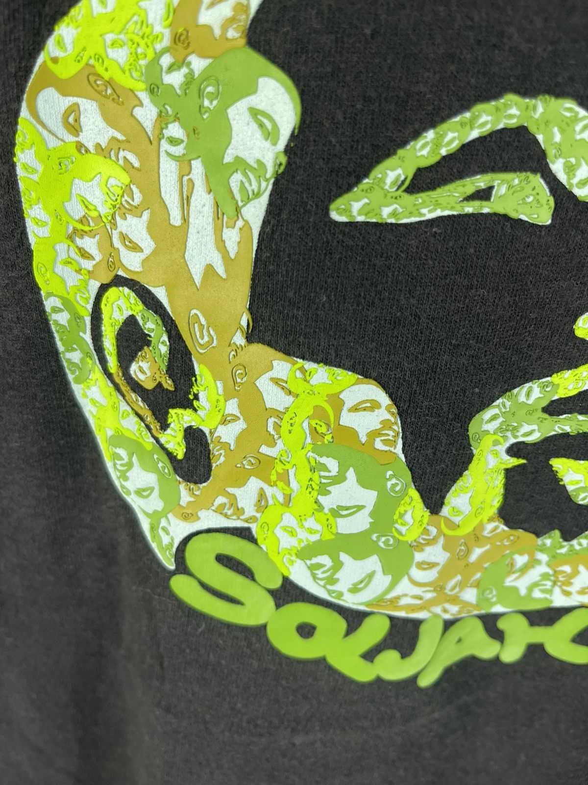 Vintage Vintage Soljah Streetwear Face Design Shirt Tee Size US L / EU 52-54 / 3 - 3 Thumbnail