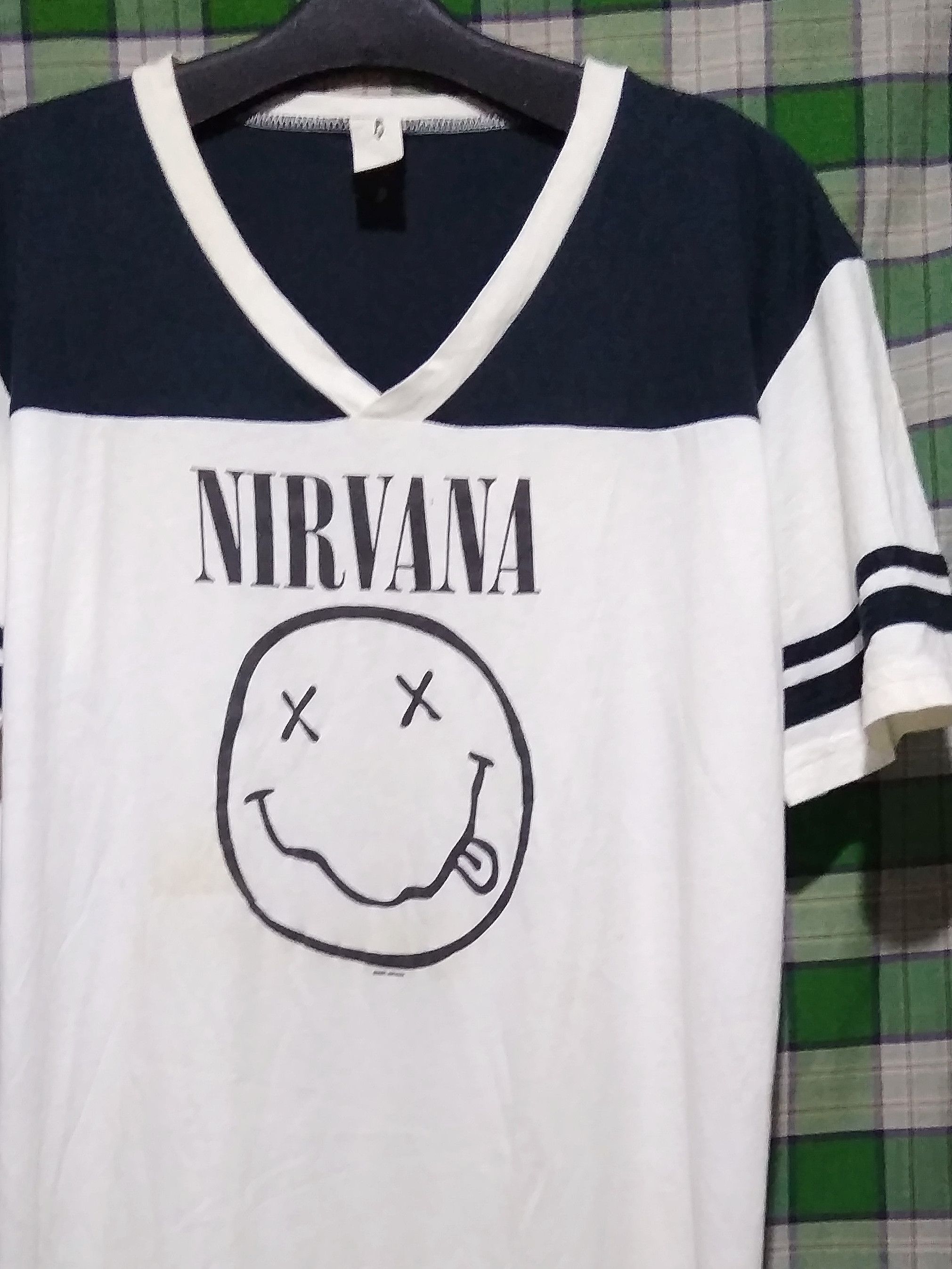 Band Tees Vintage 2003 Nirvana Smile American Futbol Jersey style Size US XL / EU 56 / 4 - 1 Thumbnail
