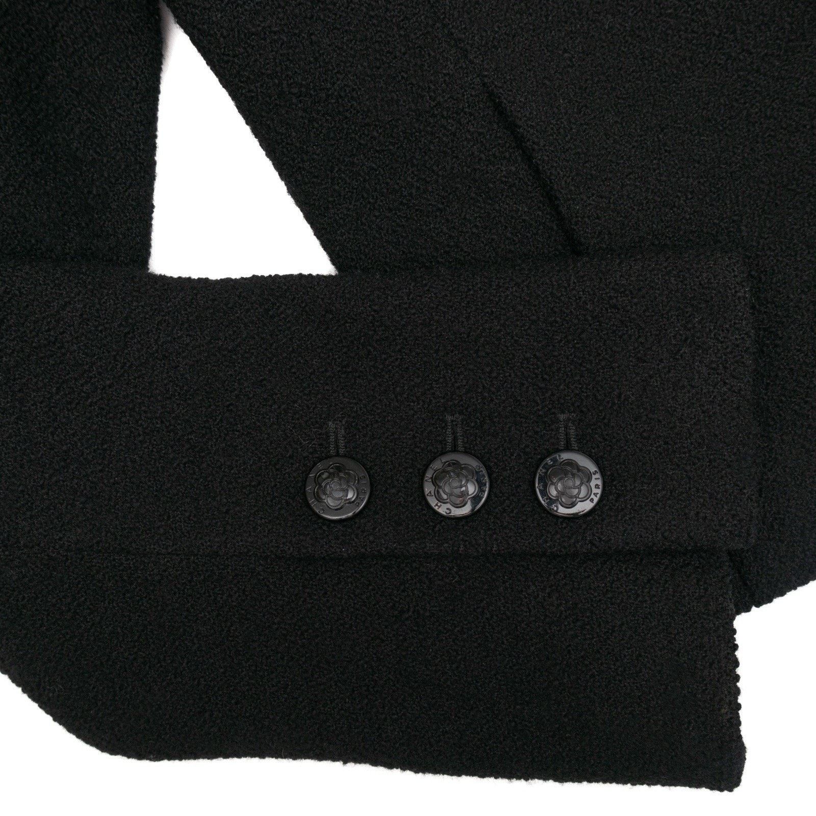 Chanel CHANEL Cropped Bouclé Camélia Double Breasted Wool Jacket Size L / US 10 / IT 46 - 16 Thumbnail