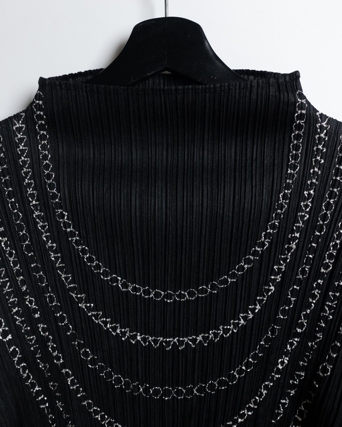 Issey Miyake × Pleats Please Issey Miyake Pleats Please Issey Miyake Size ONE SIZE - 2 Thumbnail