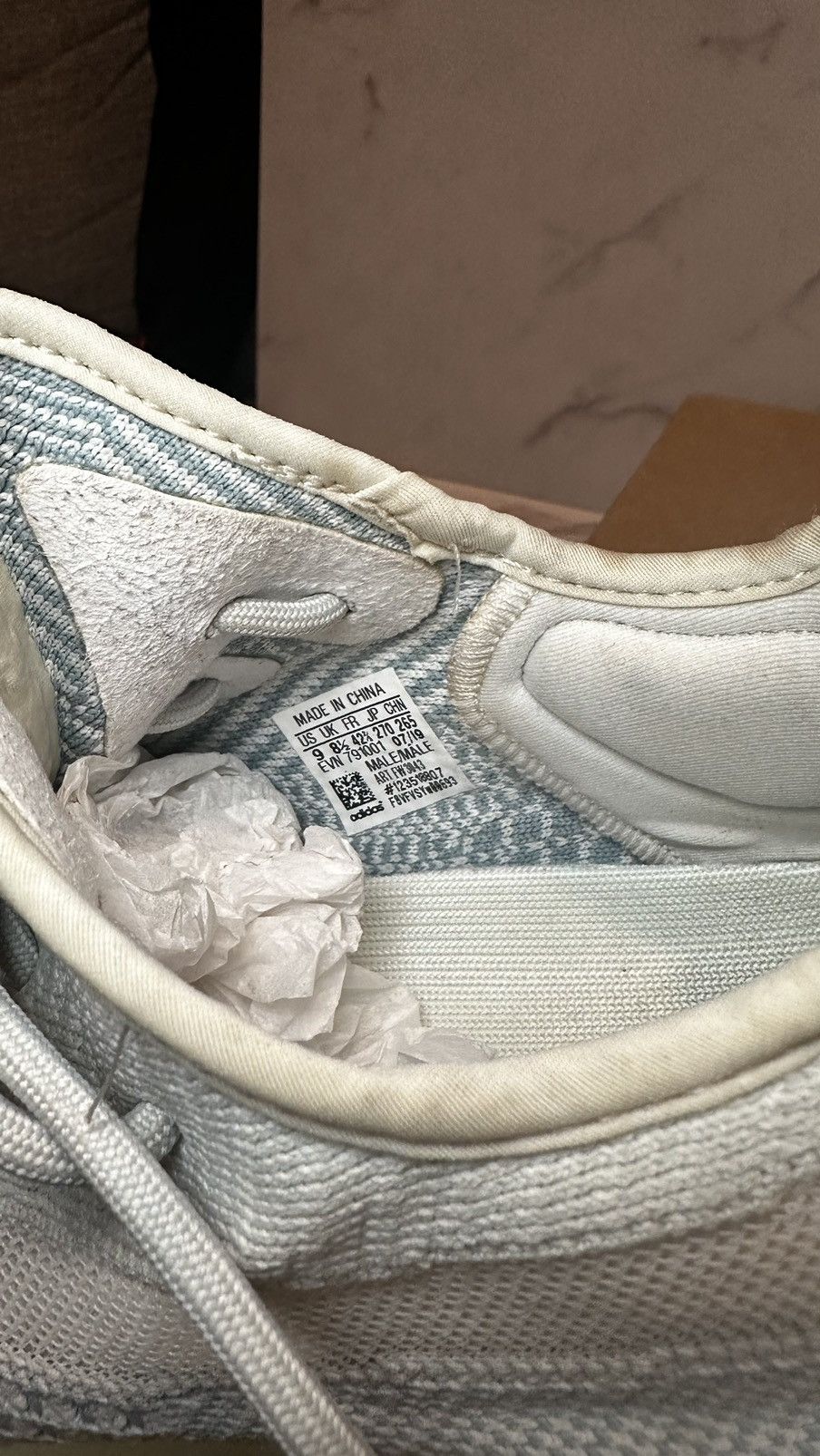 Yeezy Yeezy Boost 350 V2 Size US 9 / EU 42 - 10 Thumbnail
