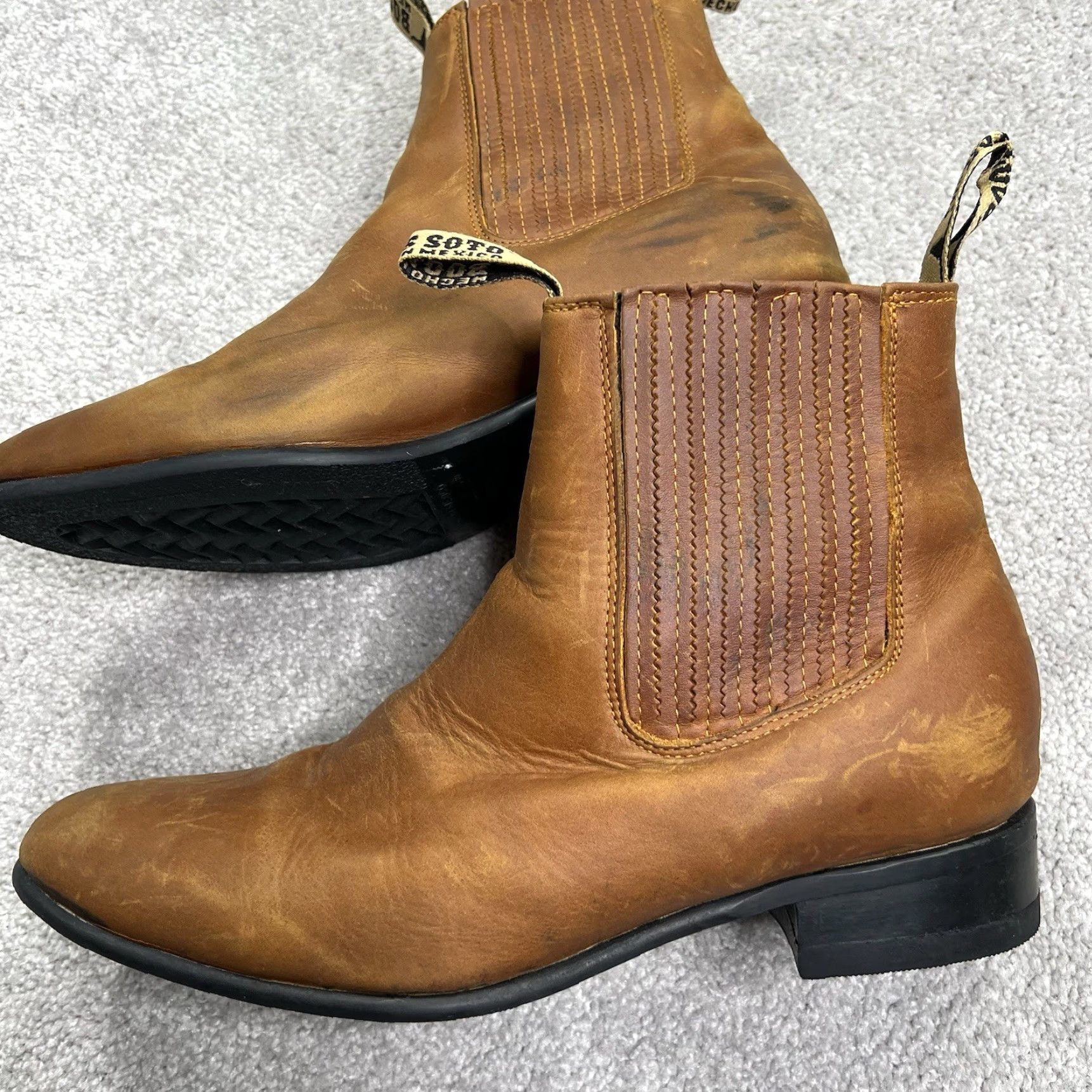 Vintage Soto Mens Chelsea Boot Ankle Pull On Brown Suede Leather Almond Toe 10.5 US Size Leather Lining Rubber Outsole Casual Size US 11 / EU 44 - 3 Thumbnail