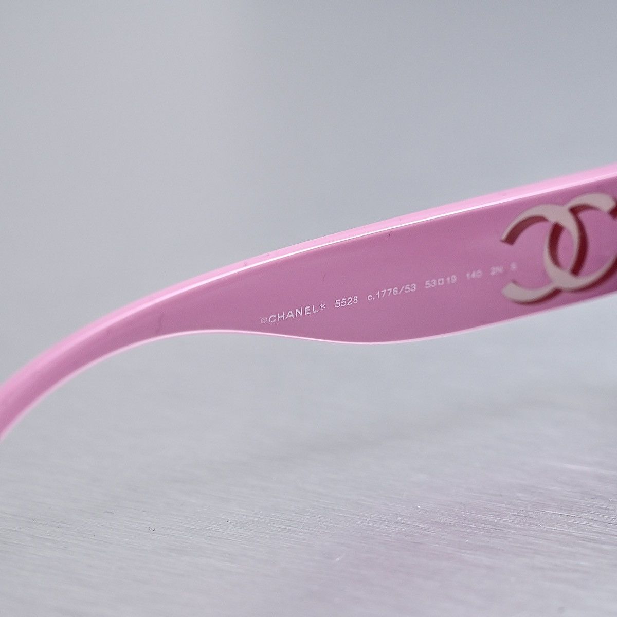 Chanel CHANEL 0CH5528 177653 SUNGLASSES Size ONE SIZE - 6 Thumbnail