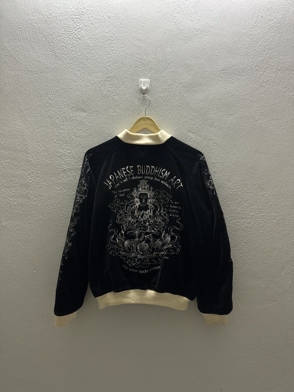 Japanese Brand × Vintage Vintage Reversible Sukajan Japanese Buddhism Art Size US M / EU 48-50 / 2 - 9 Thumbnail
