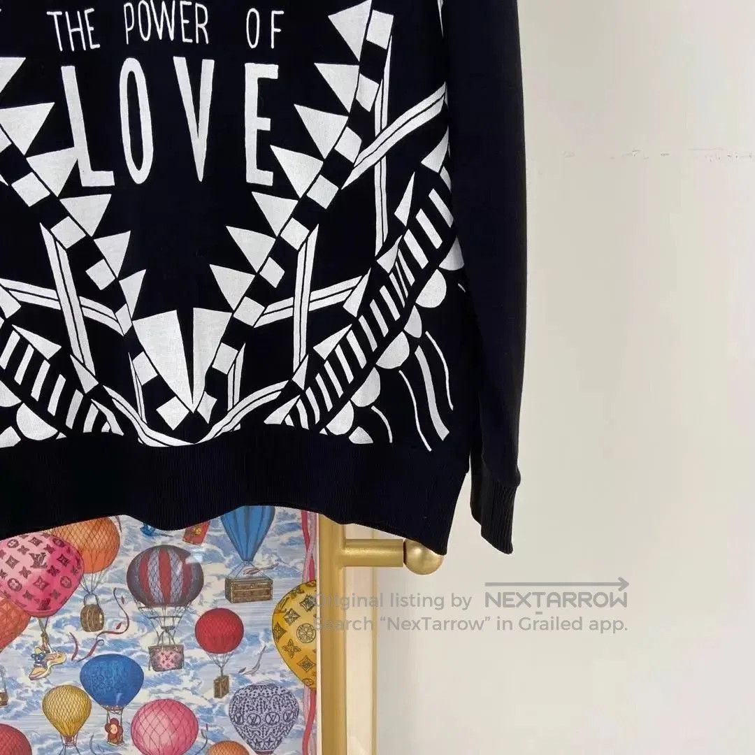 Givenchy Black Graphic 'I Believe In The Power Of Love' Sweatshirt. Size US XS / EU 42 / 0 - 5 Thumbnail