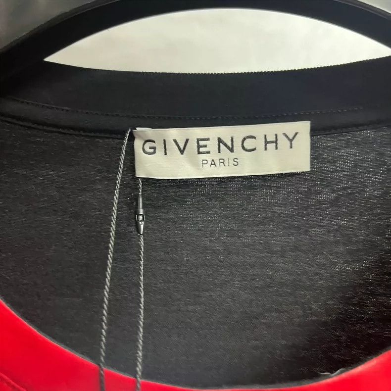 Givenchy Givenchy Black Red Leather Collar Embroidered Pattern Logo Size US XL / EU 56 / 4 - 3 Thumbnail