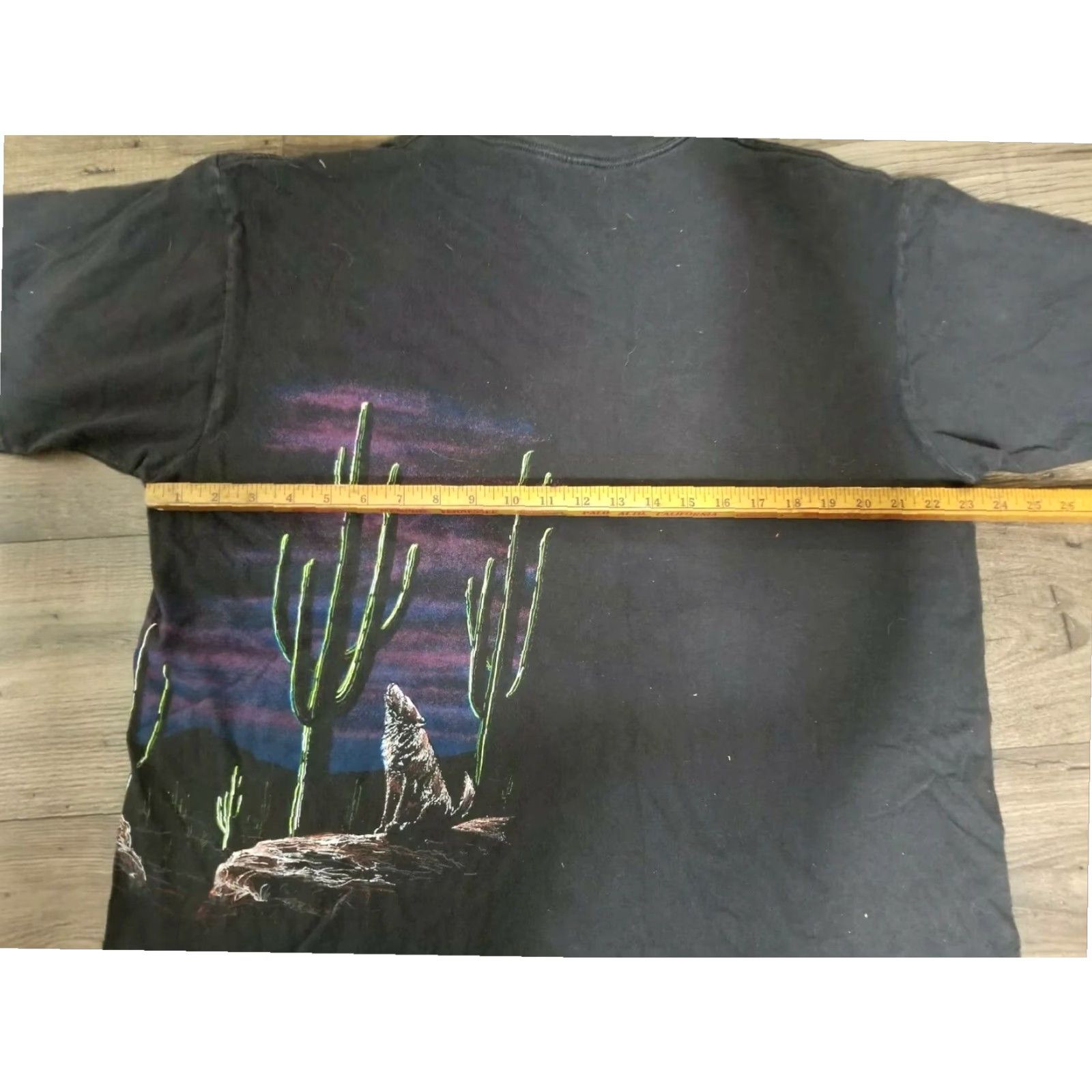Vintage VINTAGE Oneita Graphic T-Shirt Mens XL Black Grey Wolf Southwestern Print Short Sleeve Crew Neck 80s American Biker Mens Size US XL / EU 56 / 4 - 3 Thumbnail